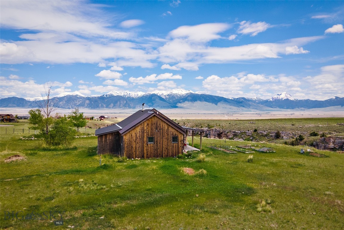 267 Hayfield Loop Trail