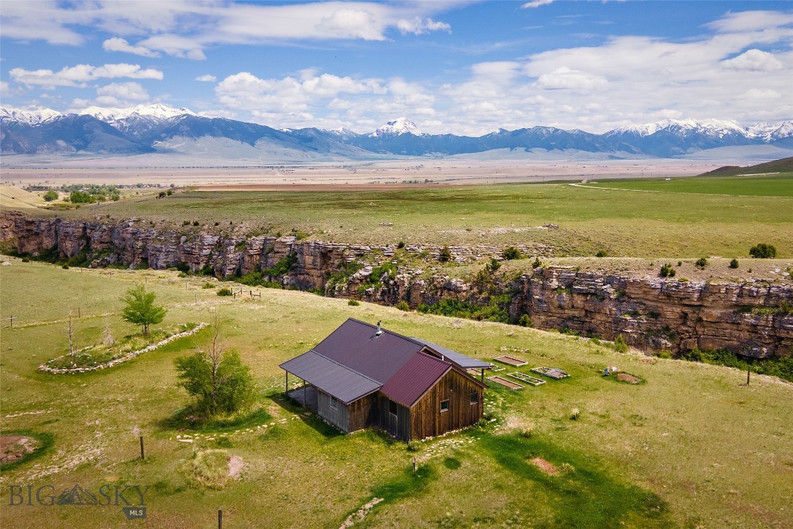 267 Hayfield Loop Trail