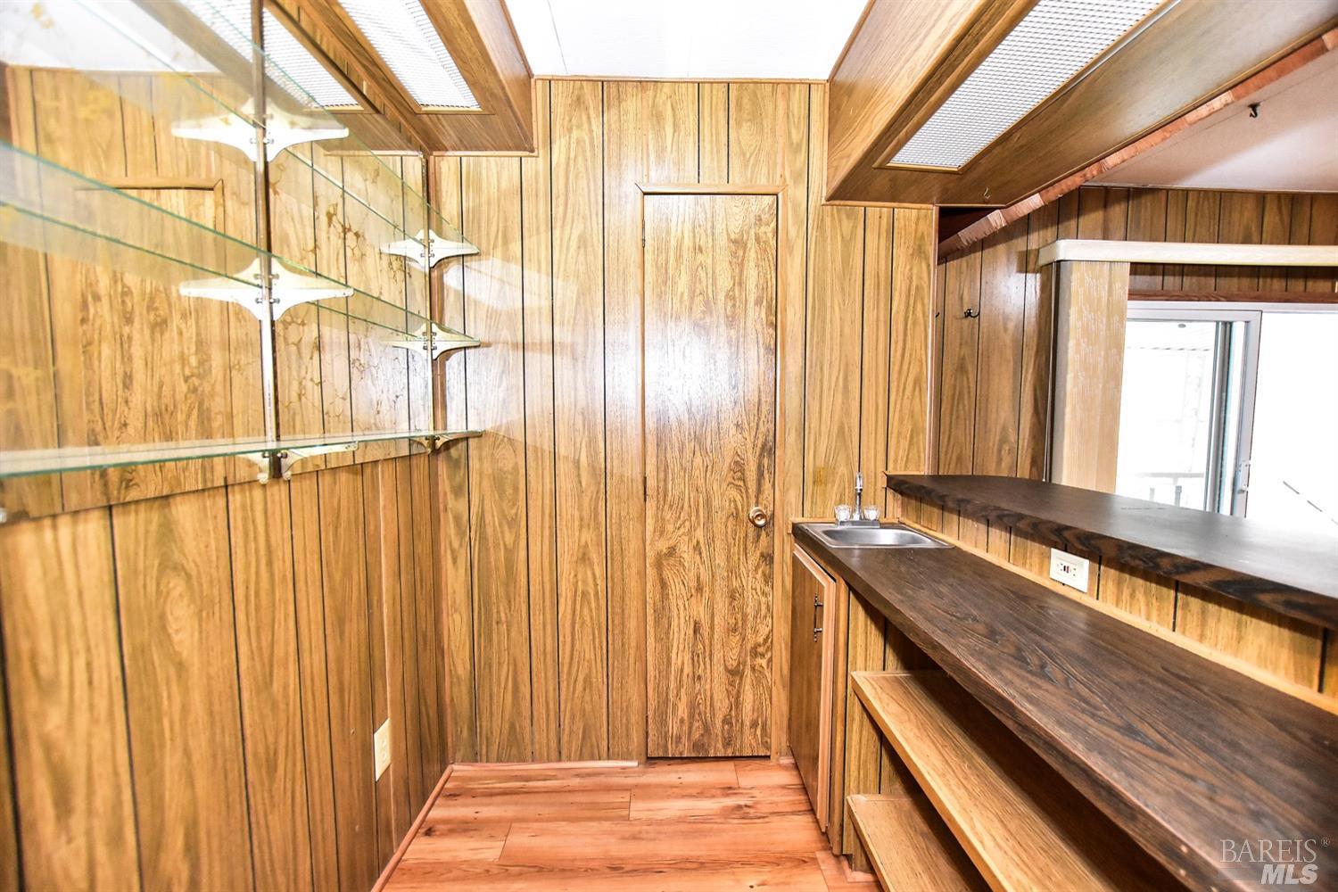 300 Stony Point Road Unit: 218