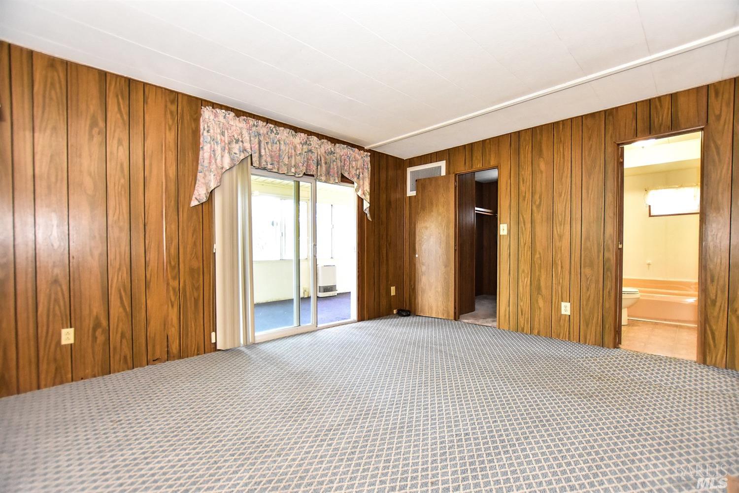 300 Stony Point Road Unit: 218