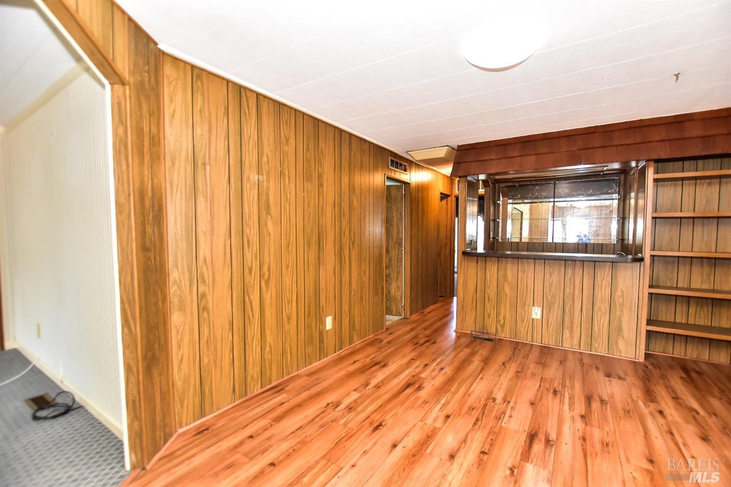 300 Stony Point Road Unit: 218