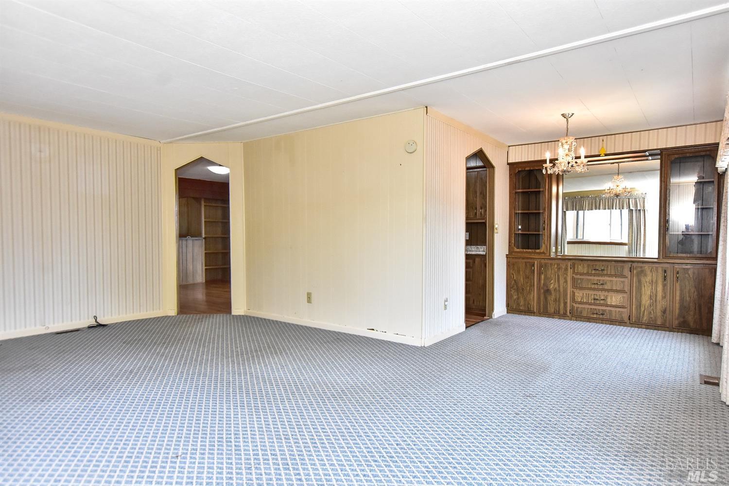 300 Stony Point Road Unit: 218