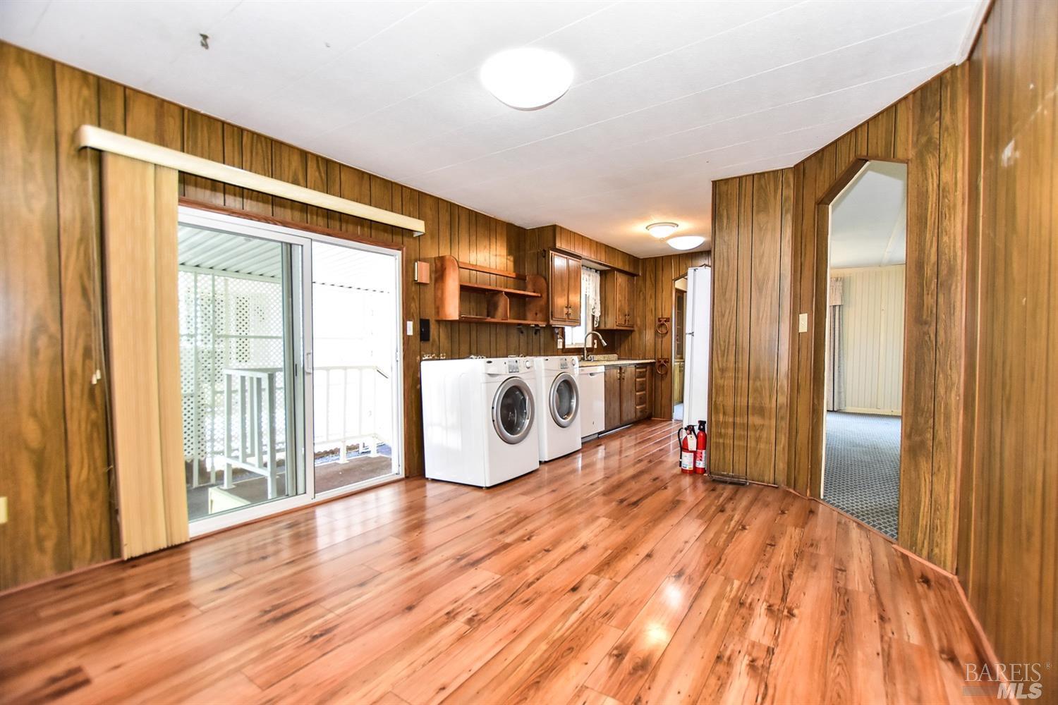 300 Stony Point Road Unit: 218