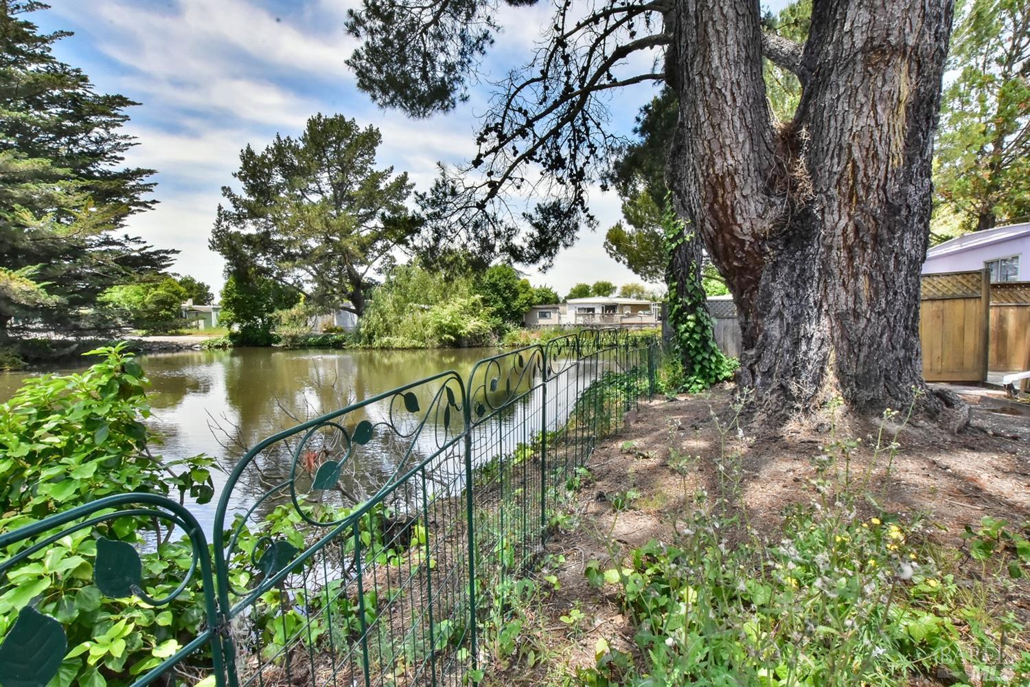 300 Stony Point Road Unit: 218