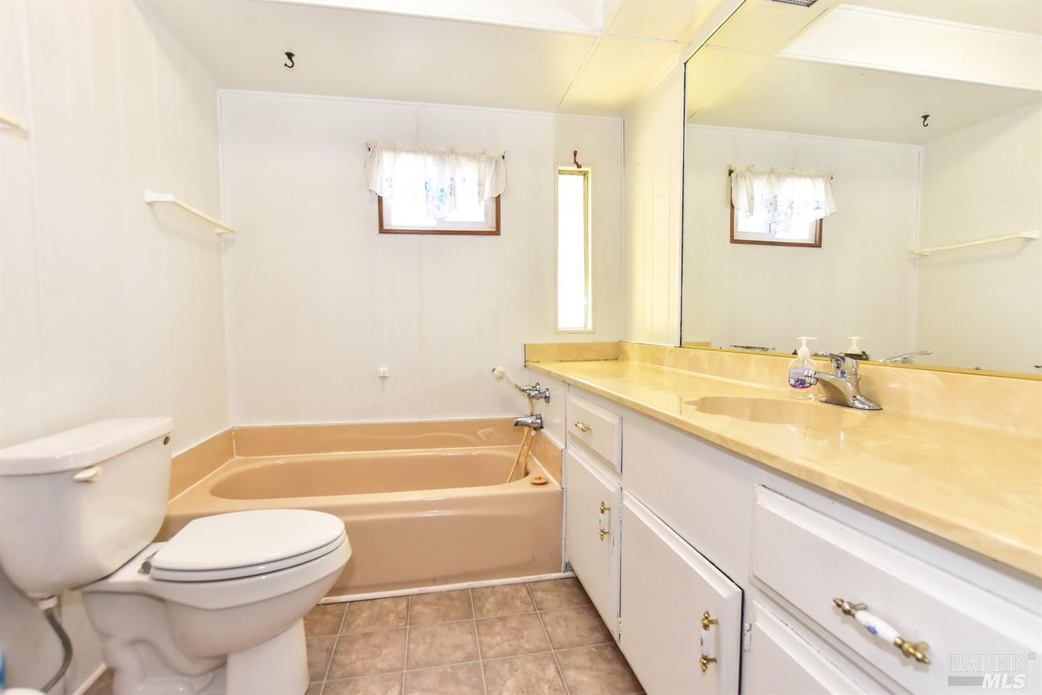 300 Stony Point Road Unit: 218