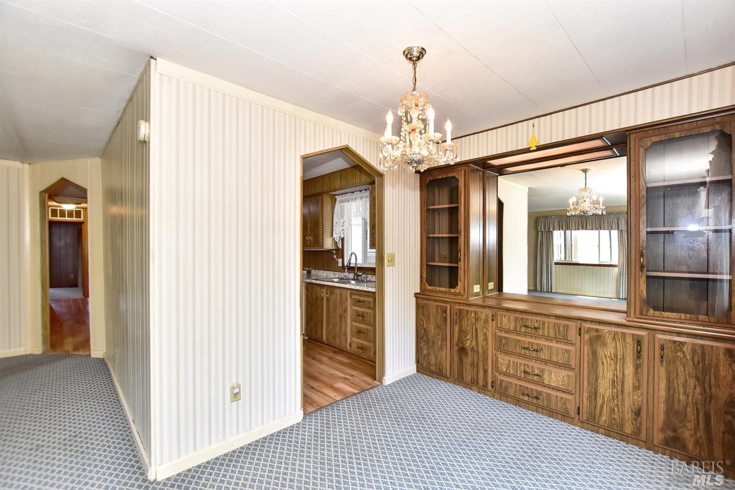 300 Stony Point Road Unit: 218