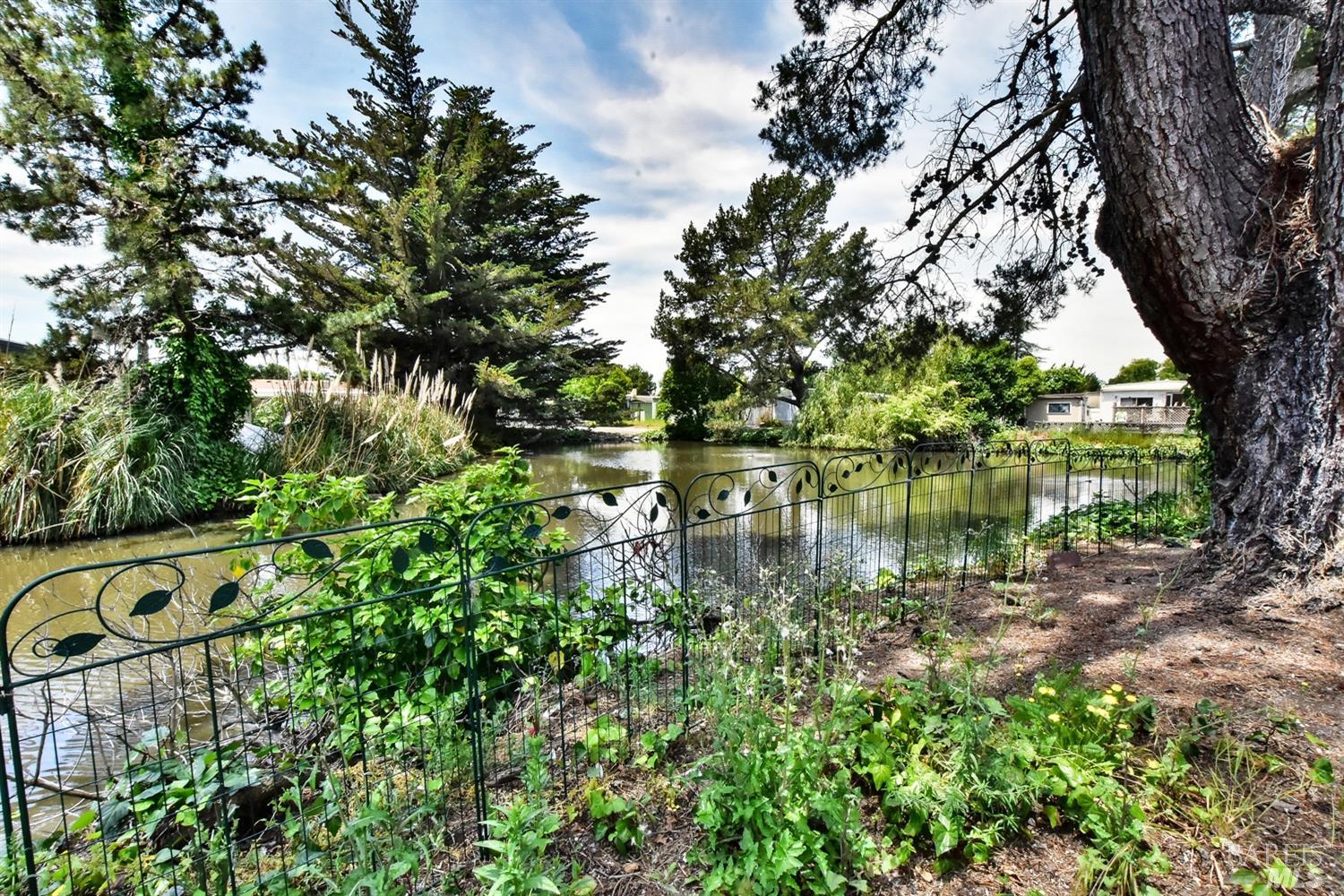 300 Stony Point Road Unit: 218