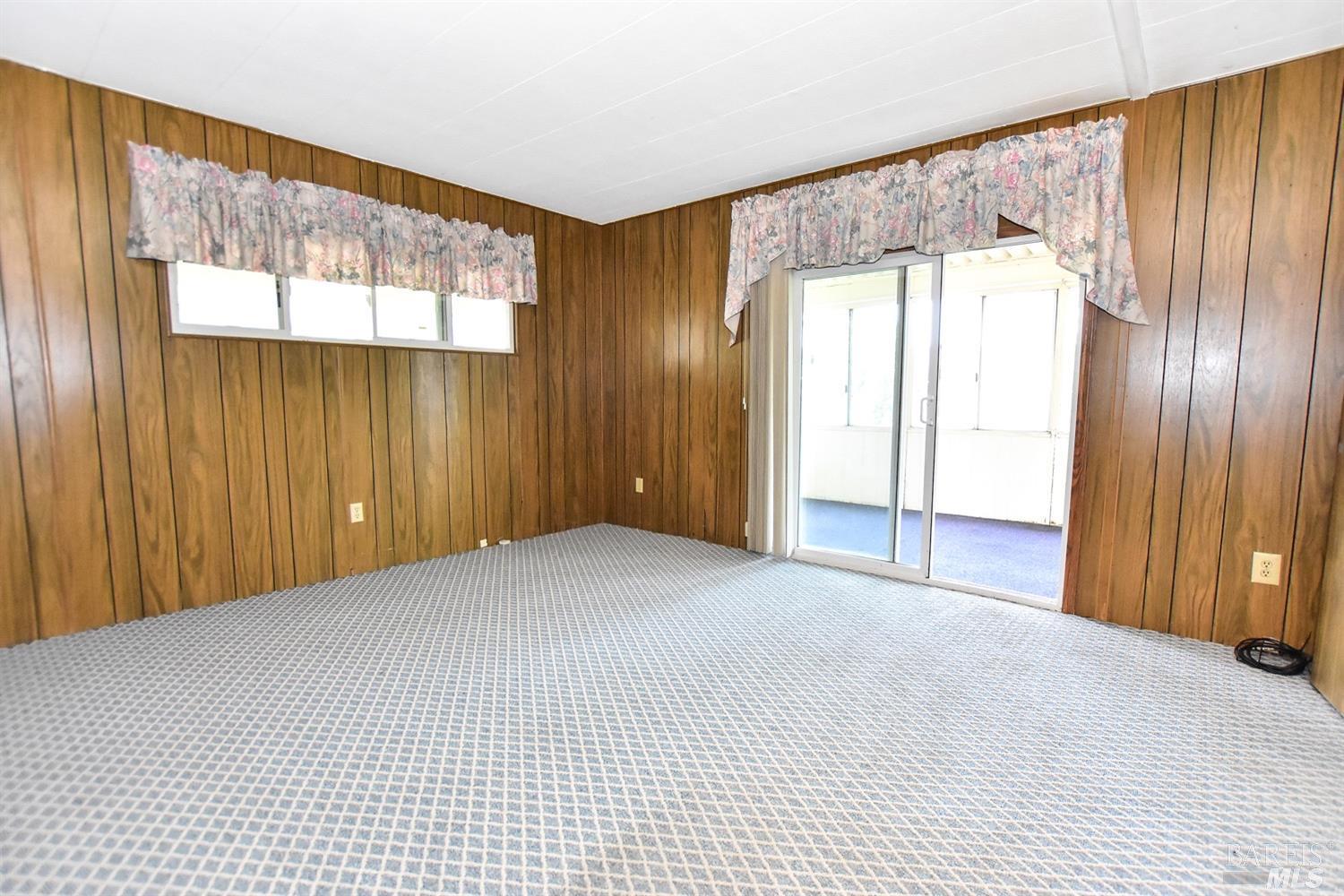 300 Stony Point Road Unit: 218