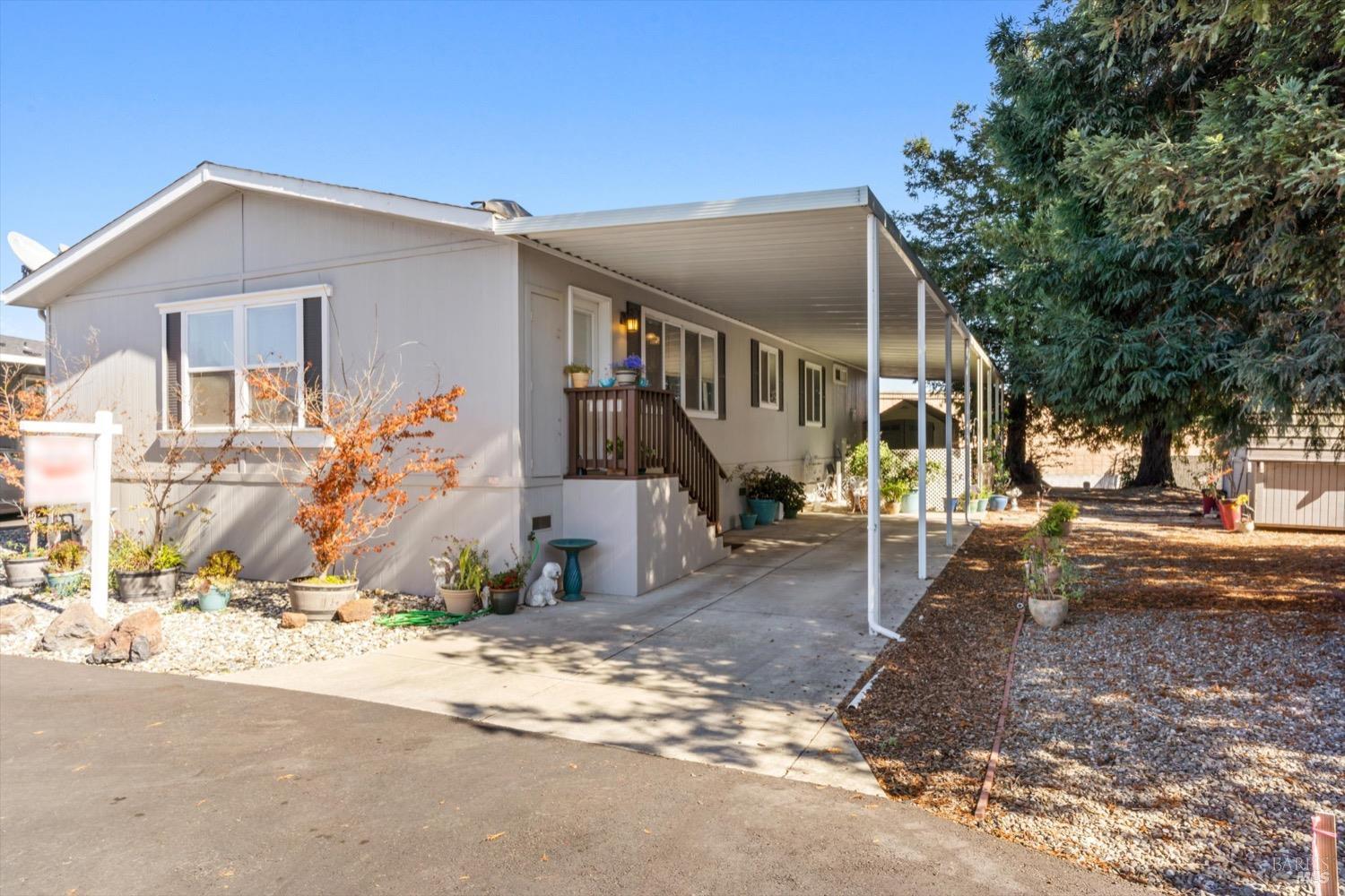 300 Stony Point Road Unit: 255