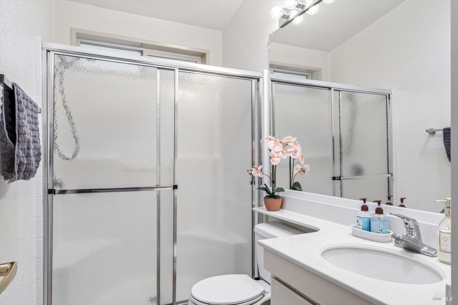 300 Stony Point Road Unit: 255