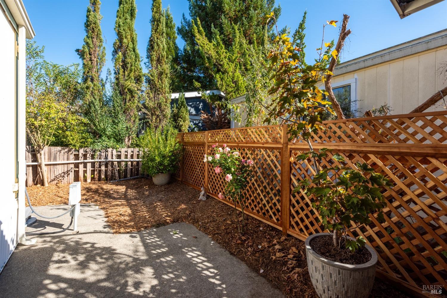 8800 Green Valley Rd #14