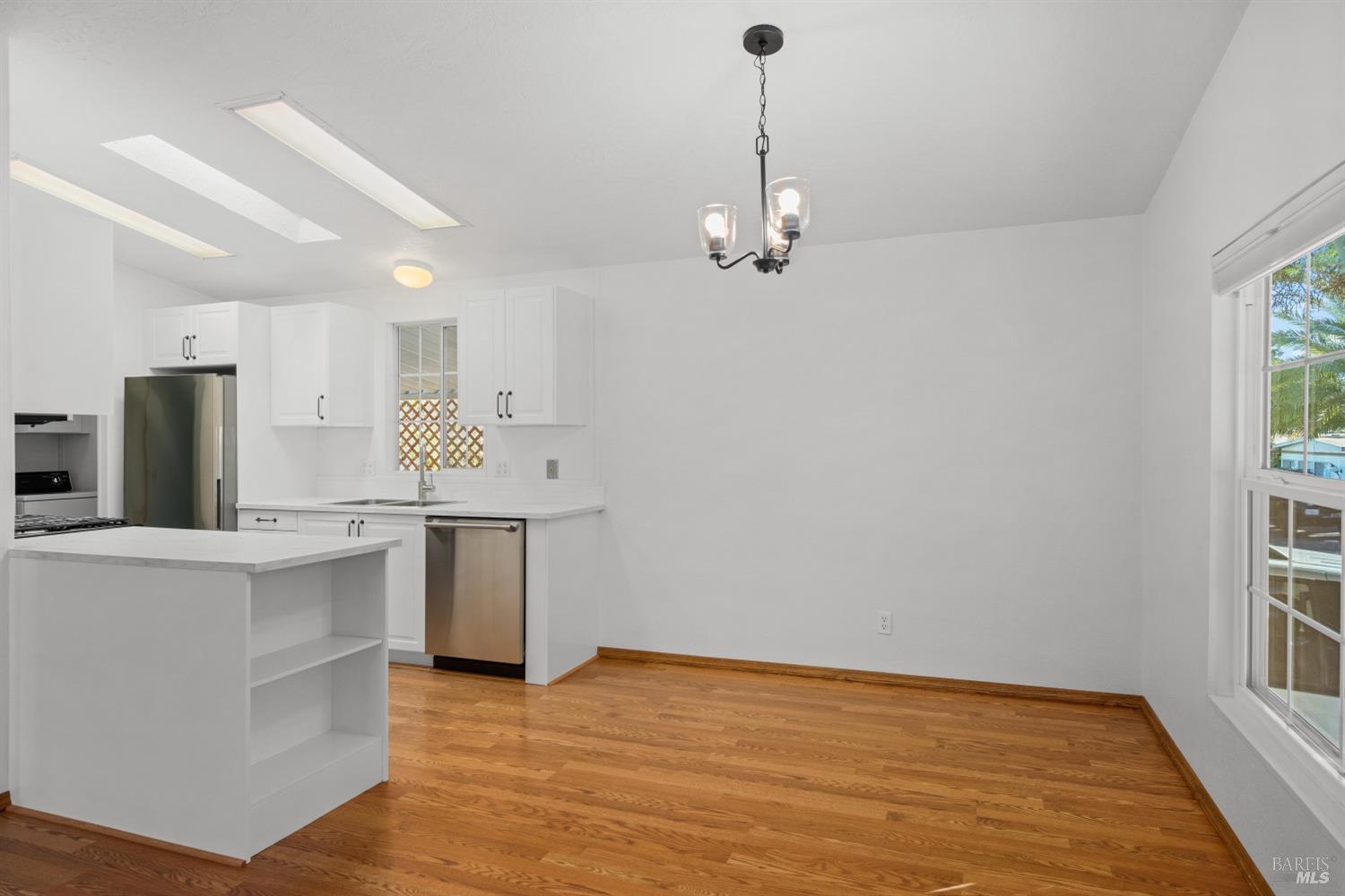 8800 Green Valley Rd #14