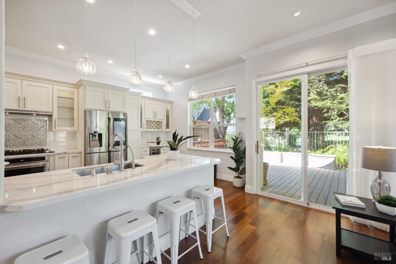 1881 Falcon Ridge Dr