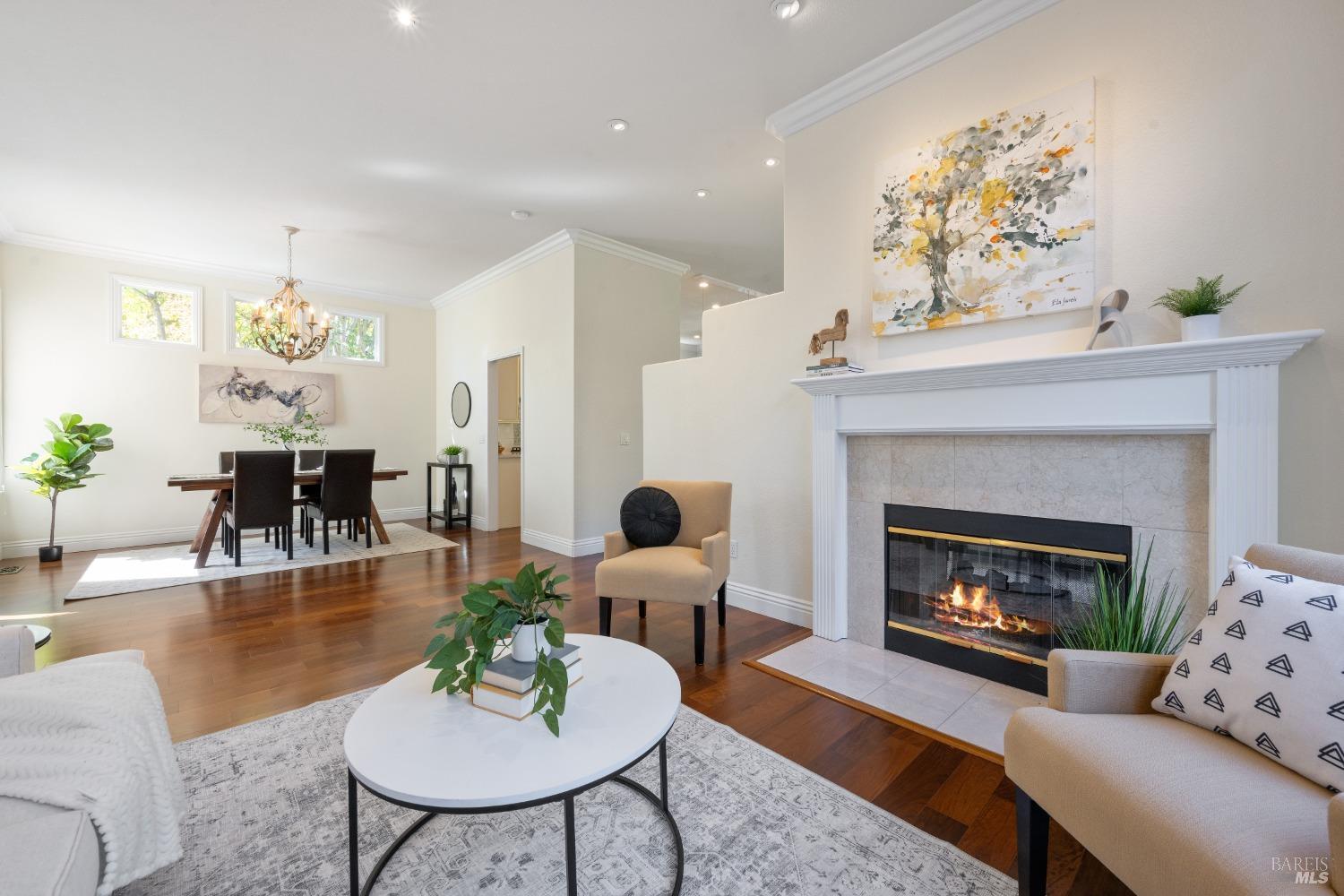 1881 Falcon Ridge Dr