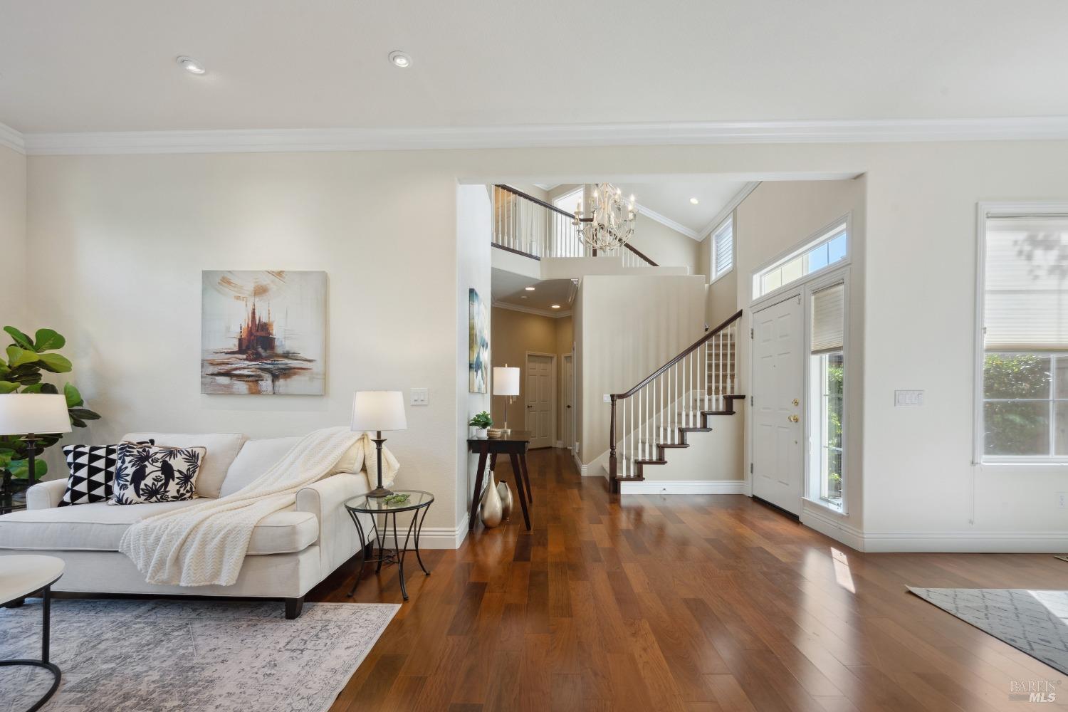 1881 Falcon Ridge Dr