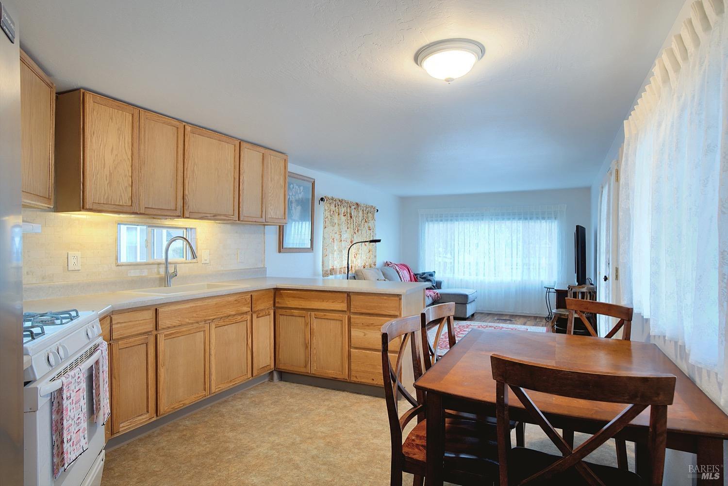 300 Stony Point Rd #417