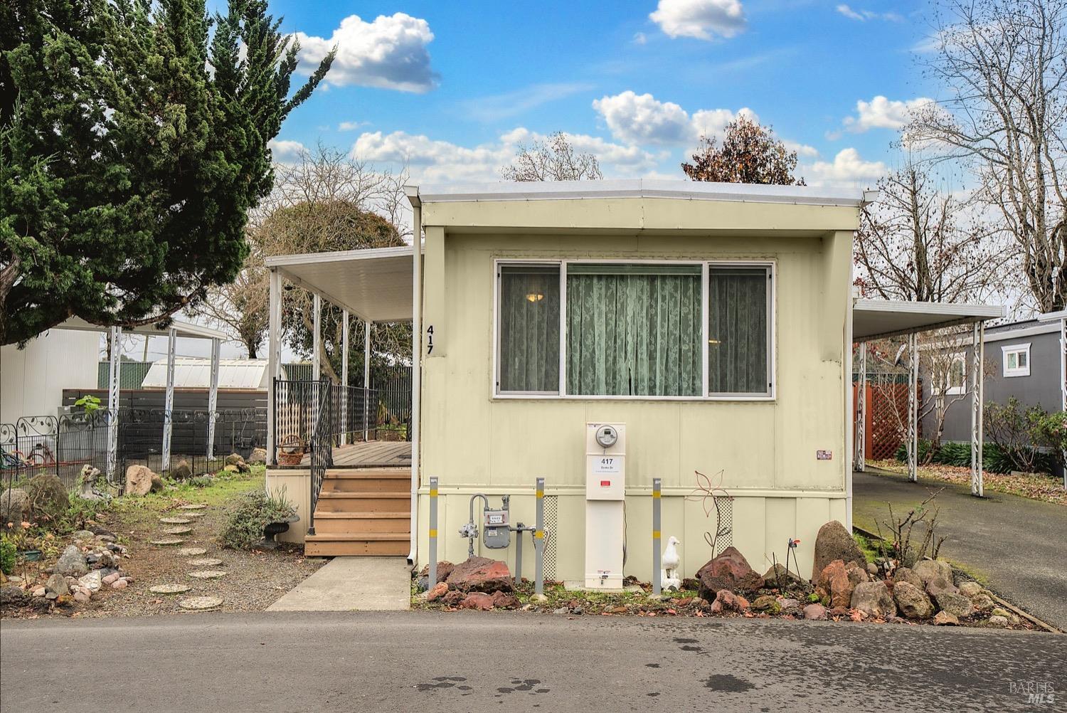 300 Stony Point Rd #417