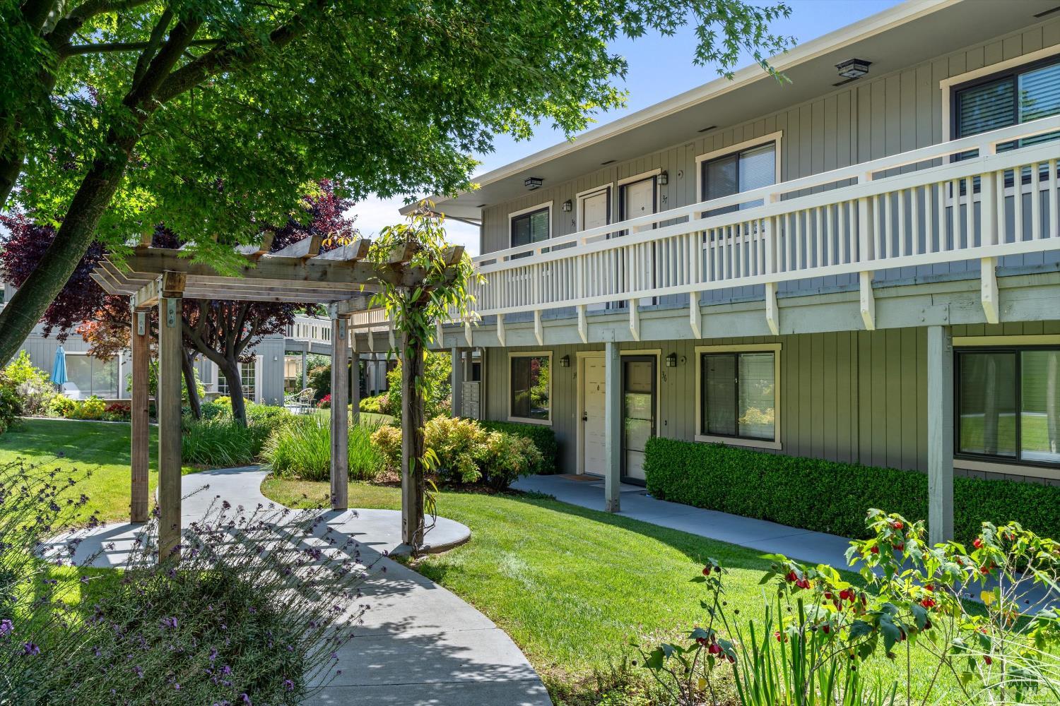 720 Petaluma Blvd S #35