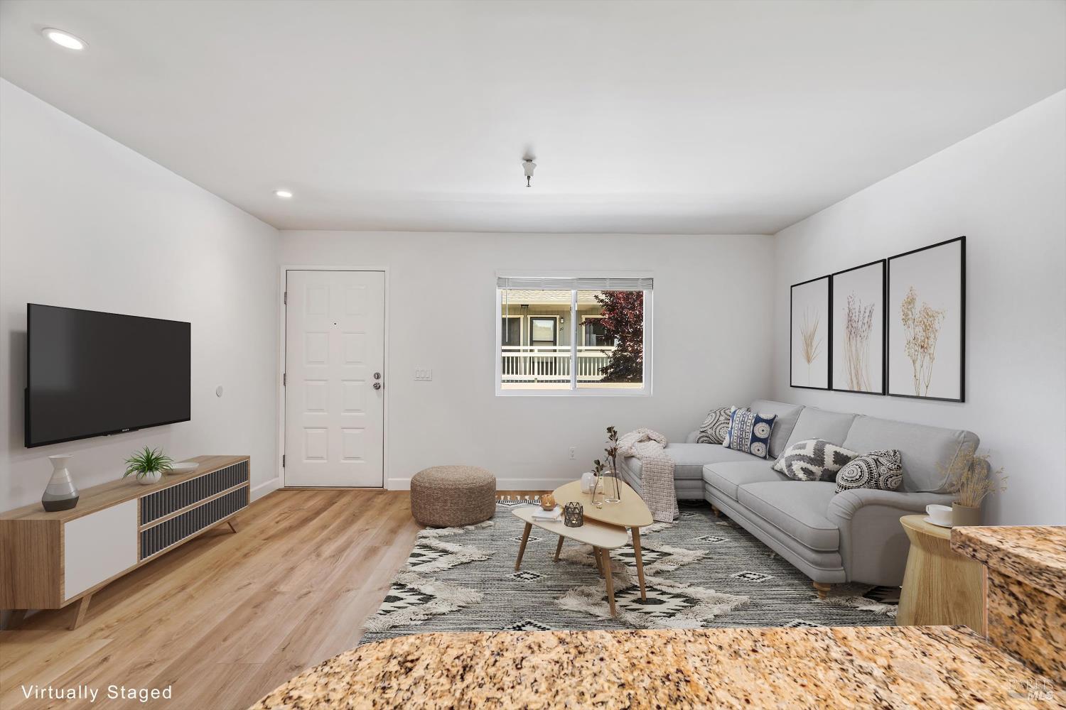 720 Petaluma Blvd S #35