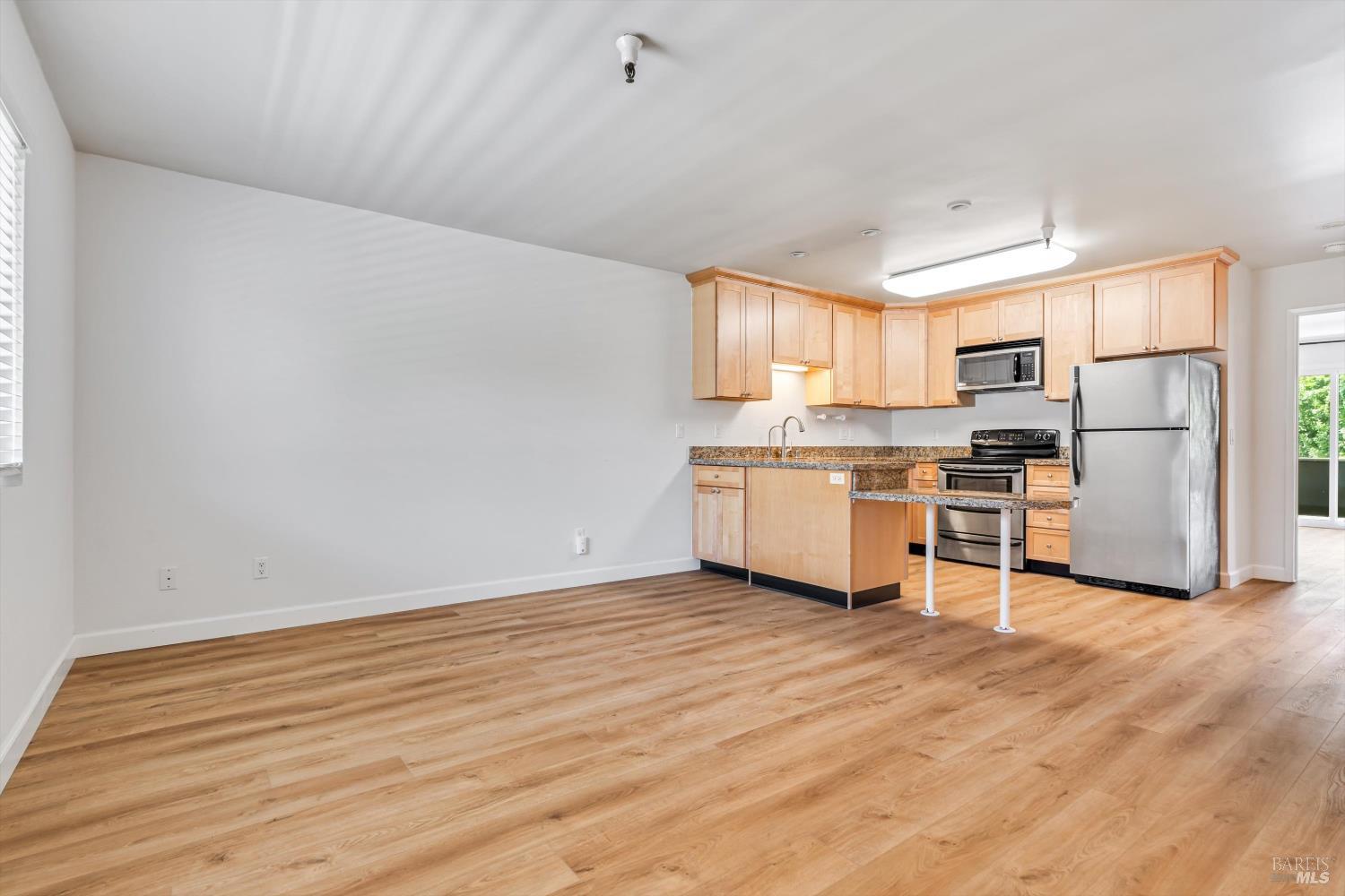 720 Petaluma Blvd S #35