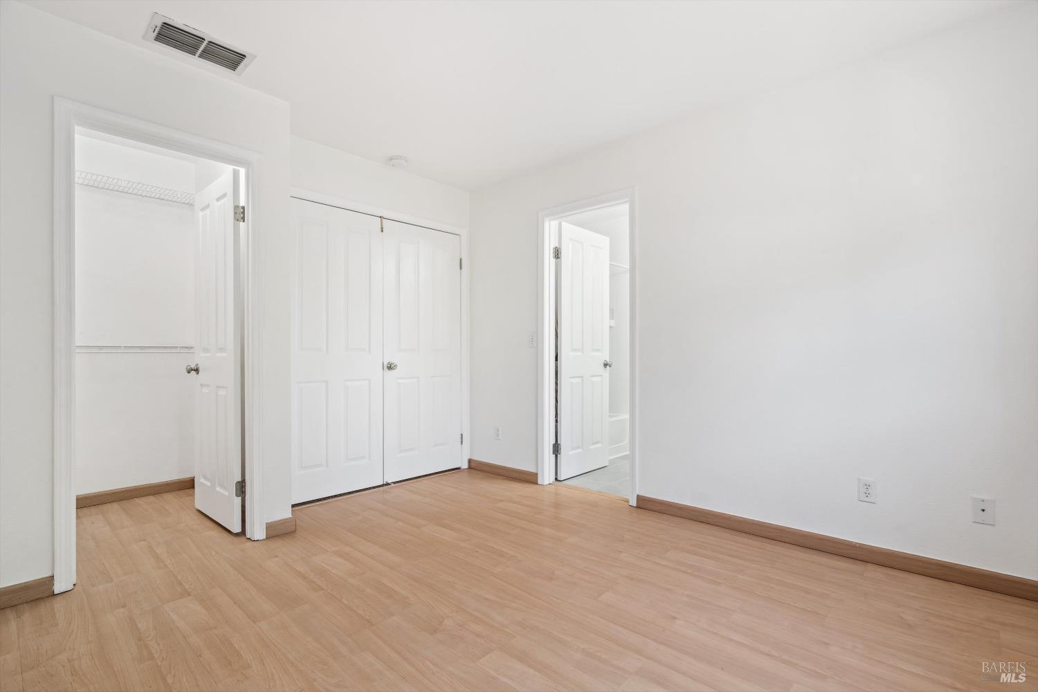 1125 Brighton View Cir