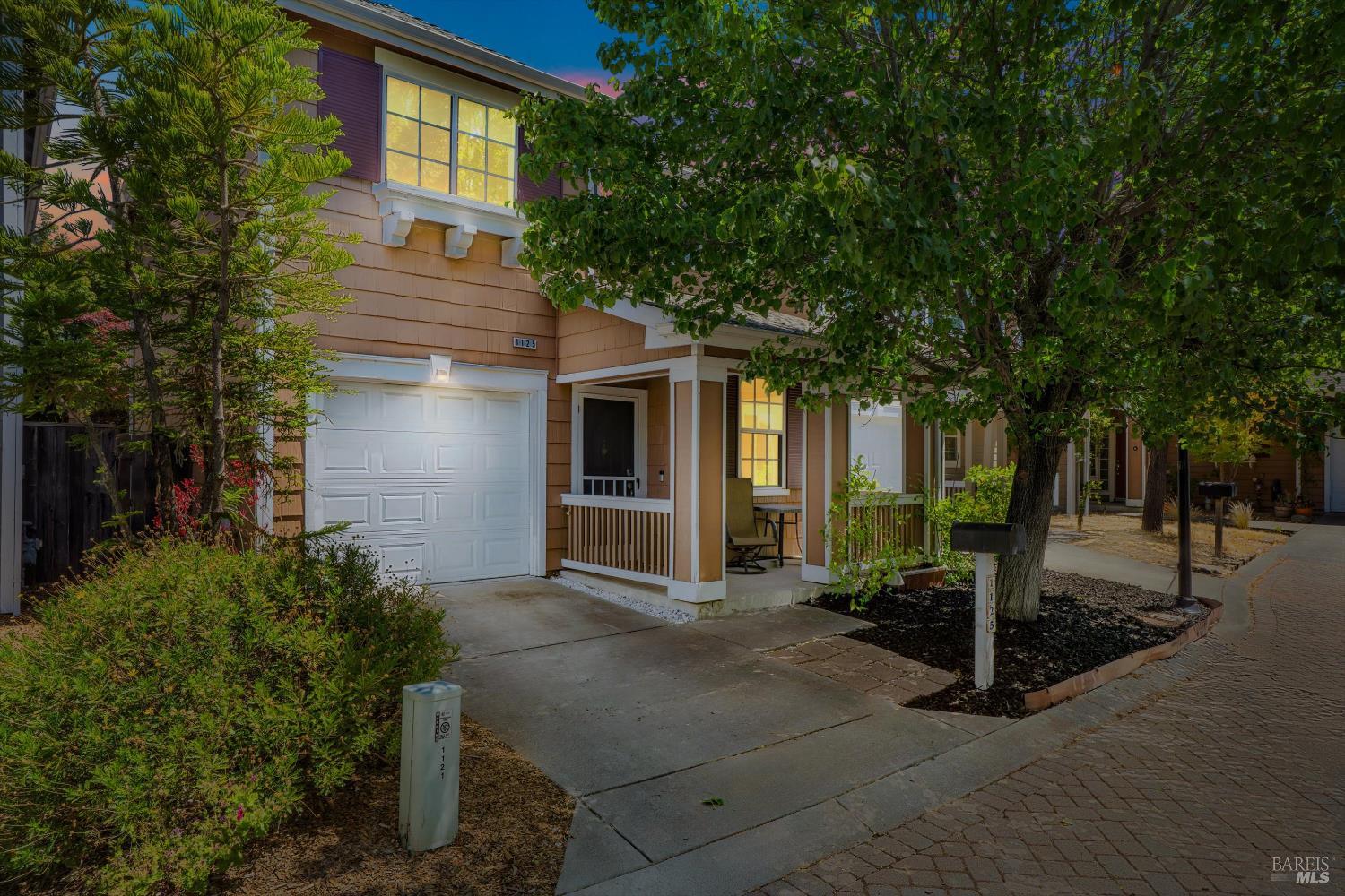 1125 Brighton View Cir