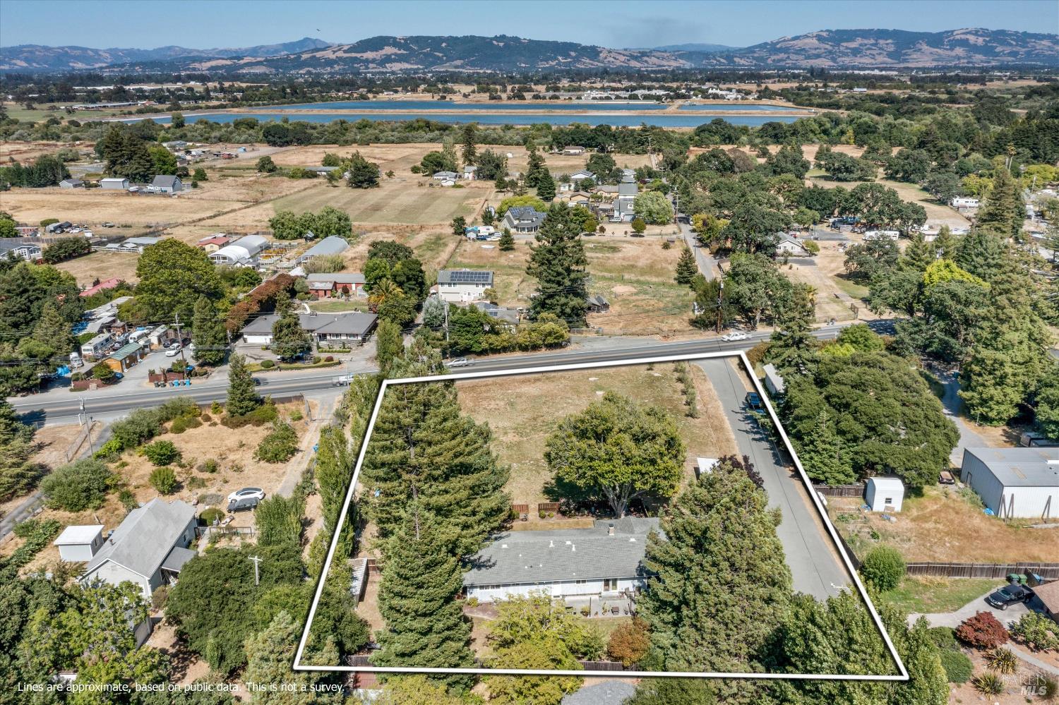 3422 Gravenstein Hwy S