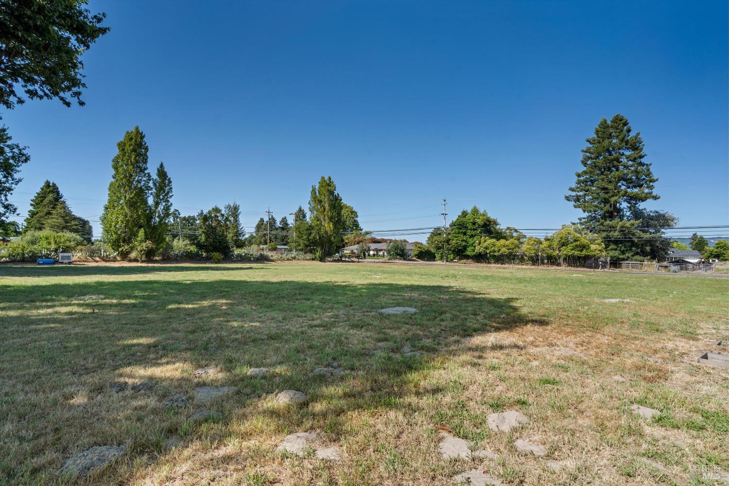 3422 Gravenstein Hwy S