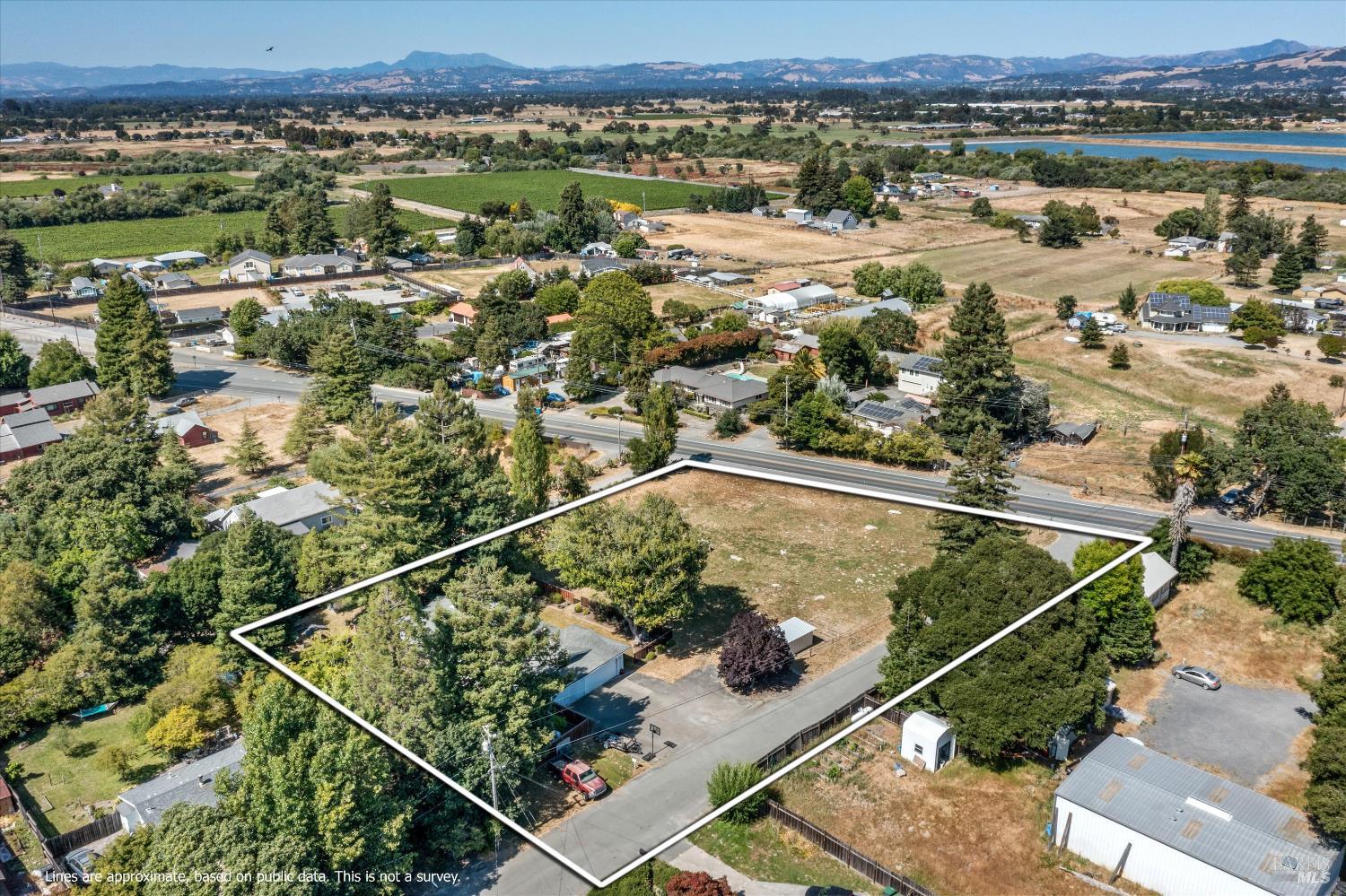 3422 Gravenstein Hwy S