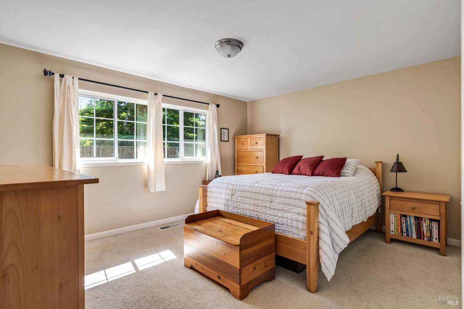 3422 Gravenstein Hwy S