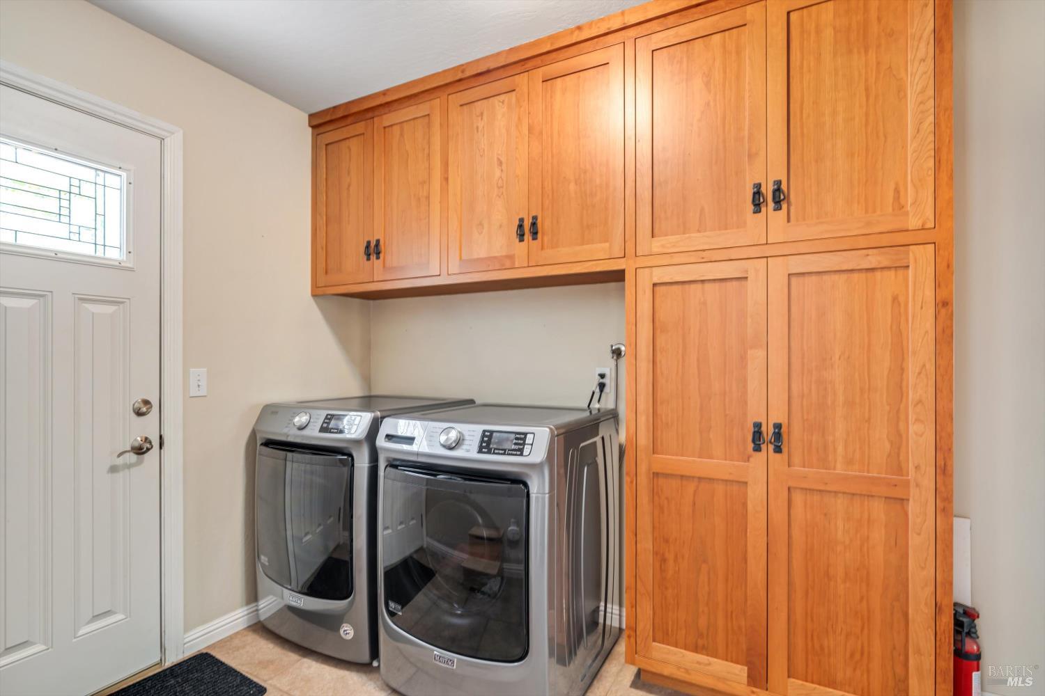 3422 Gravenstein Hwy S