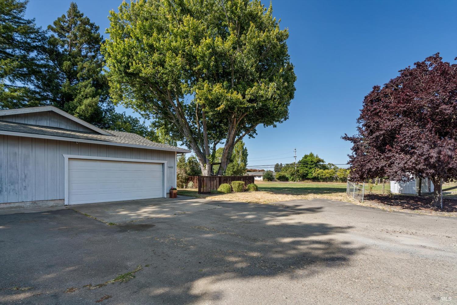 3422 Gravenstein Hwy S