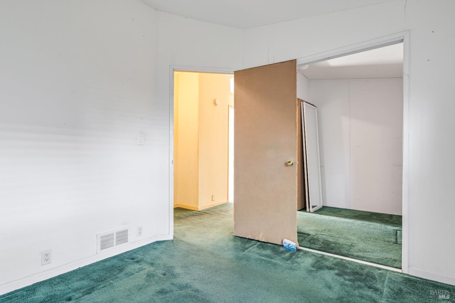 717 N McDowell Blvd #111
