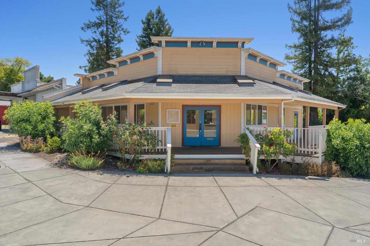 8989 Graton Rd