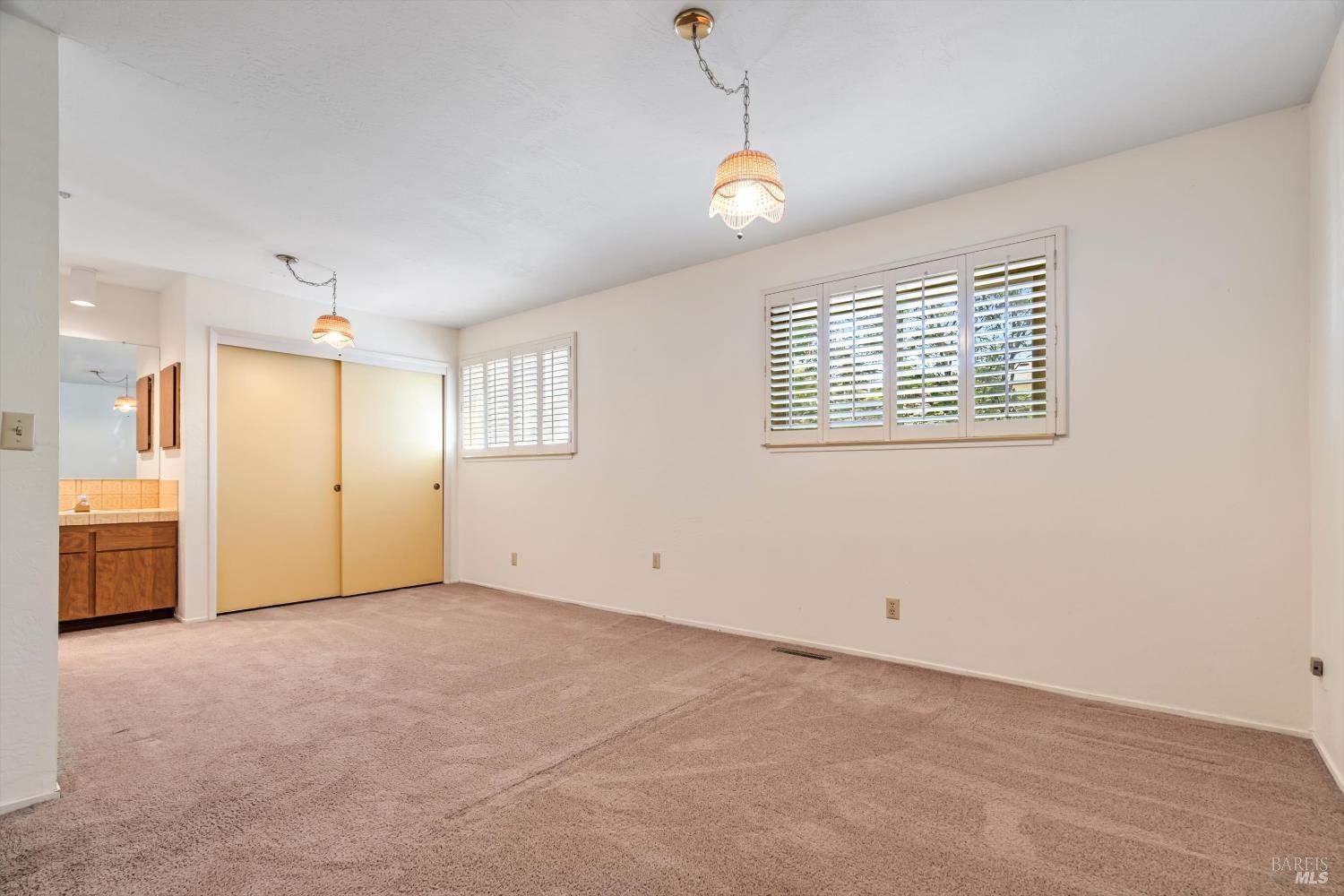 1321 Magnolia Ave