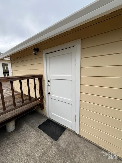 851 Western Ave
