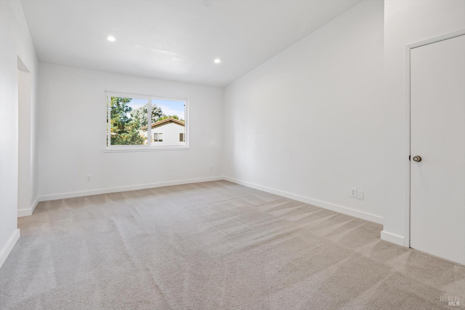 29 Palomino Ct