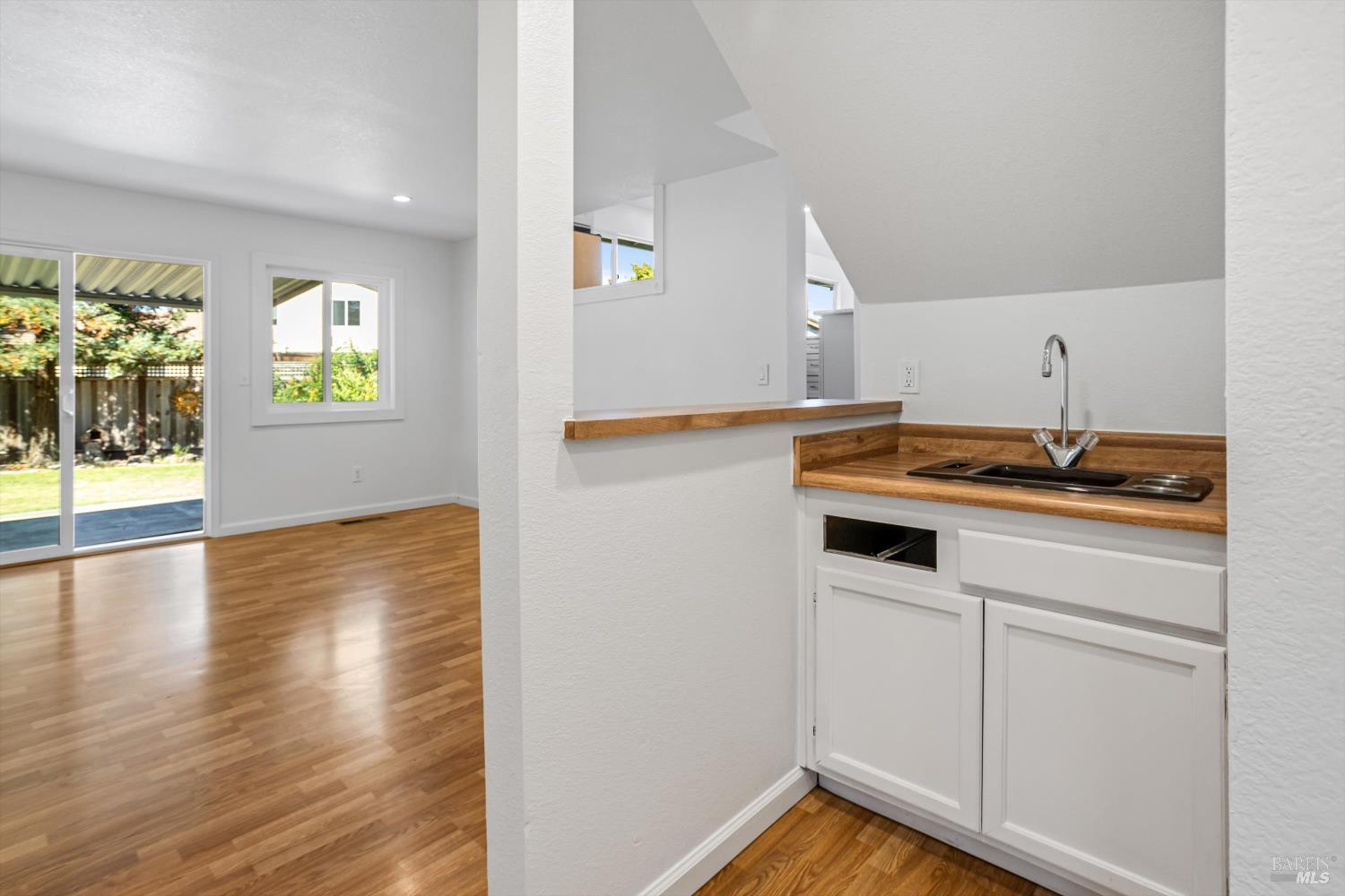 29 Palomino Ct