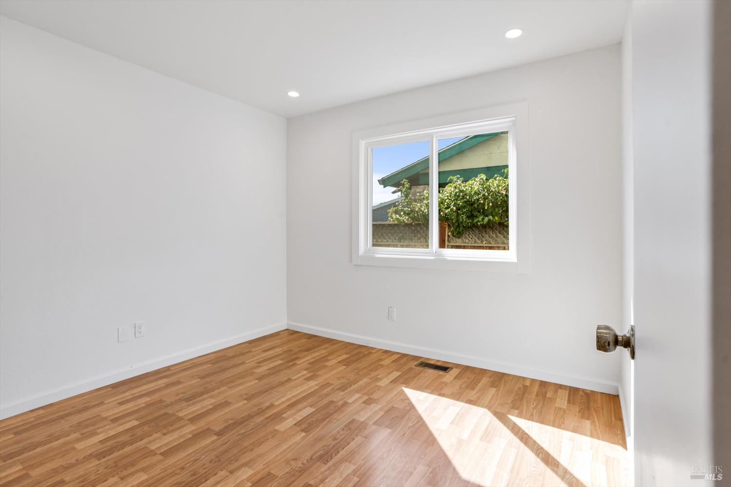 29 Palomino Ct