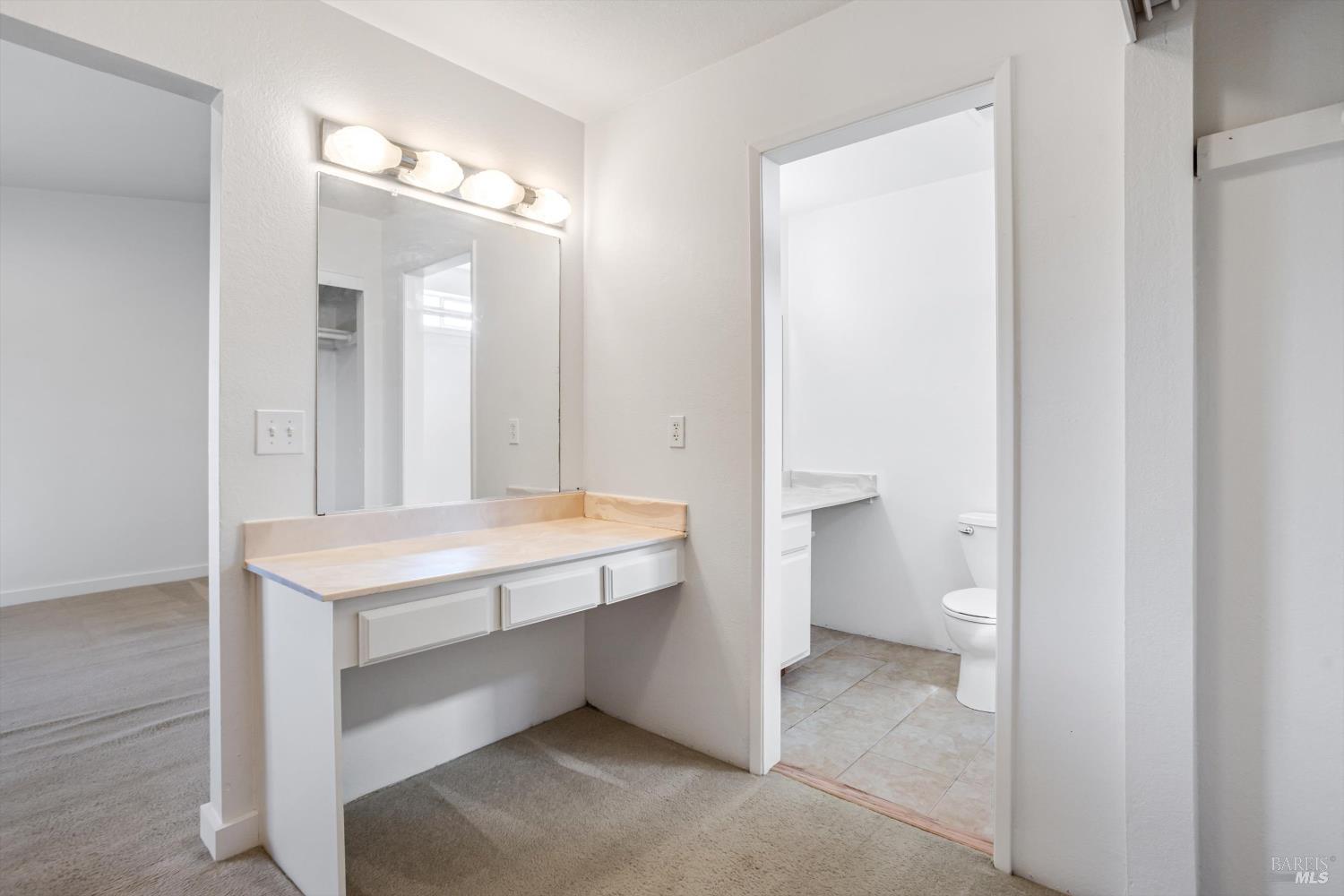 29 Palomino Ct