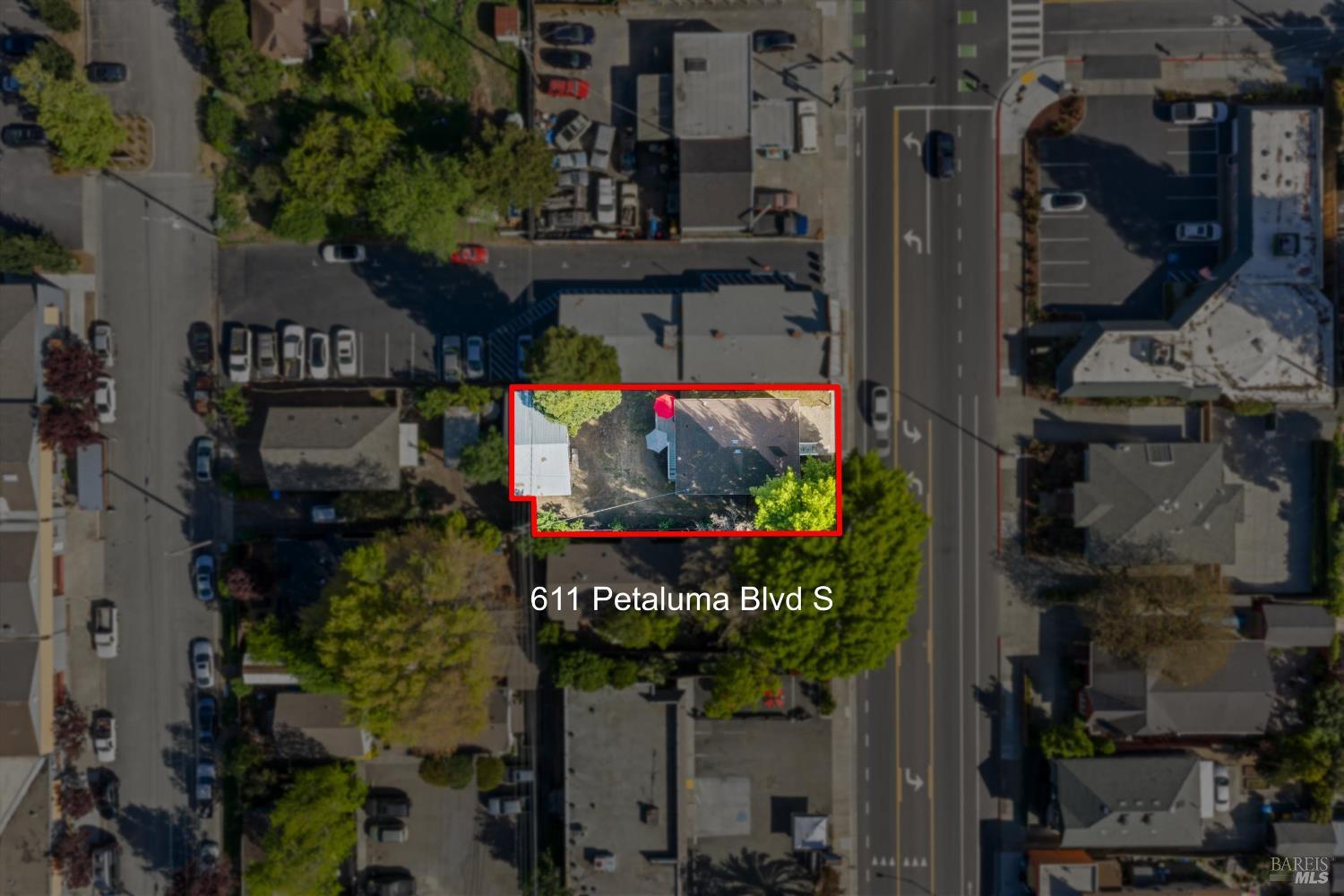 611 Petaluma Boulevard S