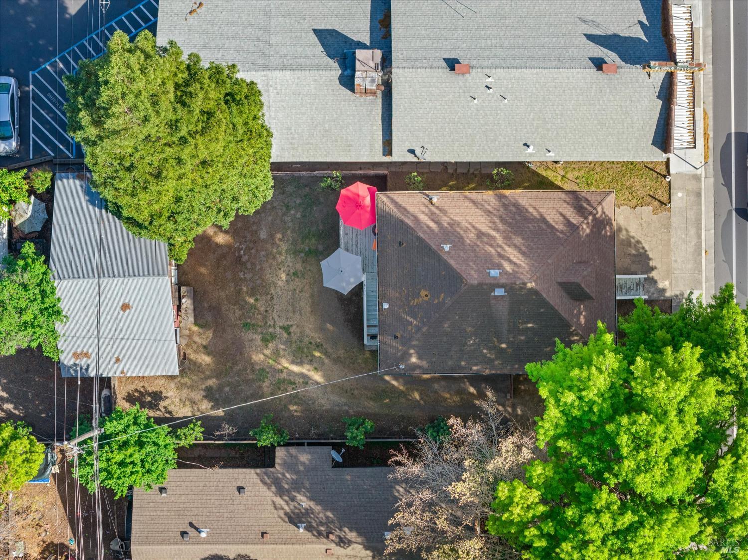 611 Petaluma Boulevard S