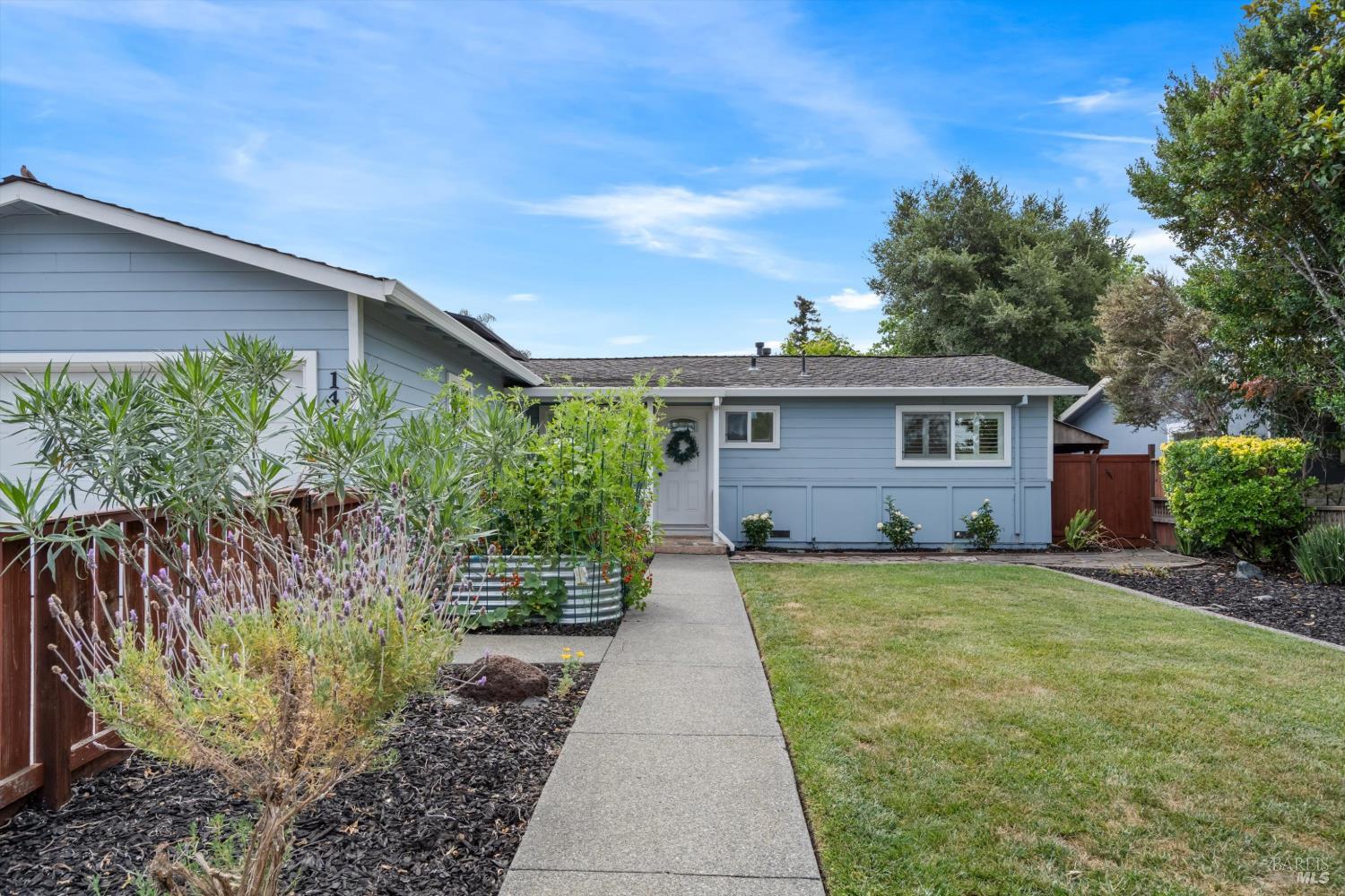 1424 Sierra Drive