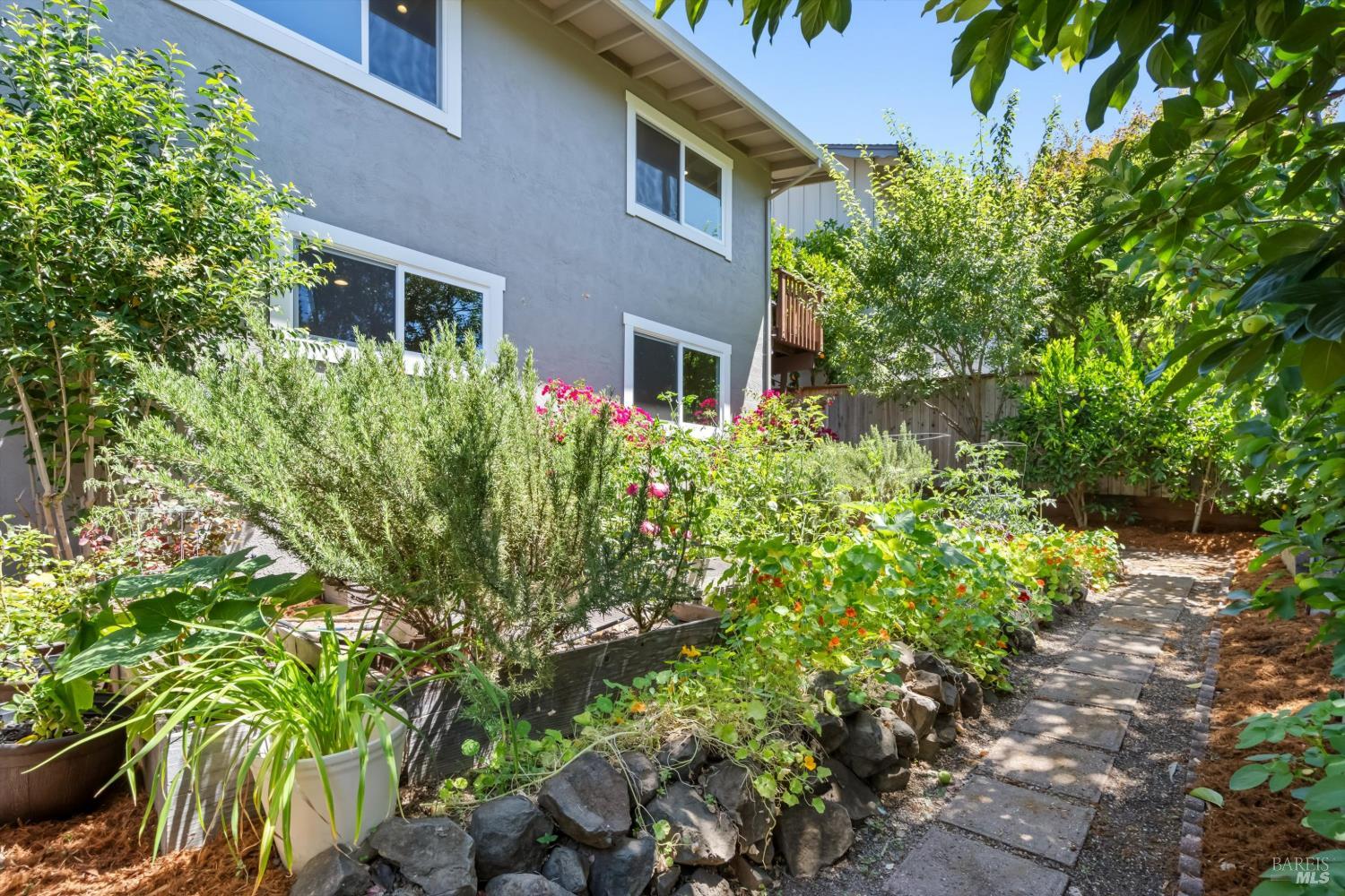 38 Mission Drive