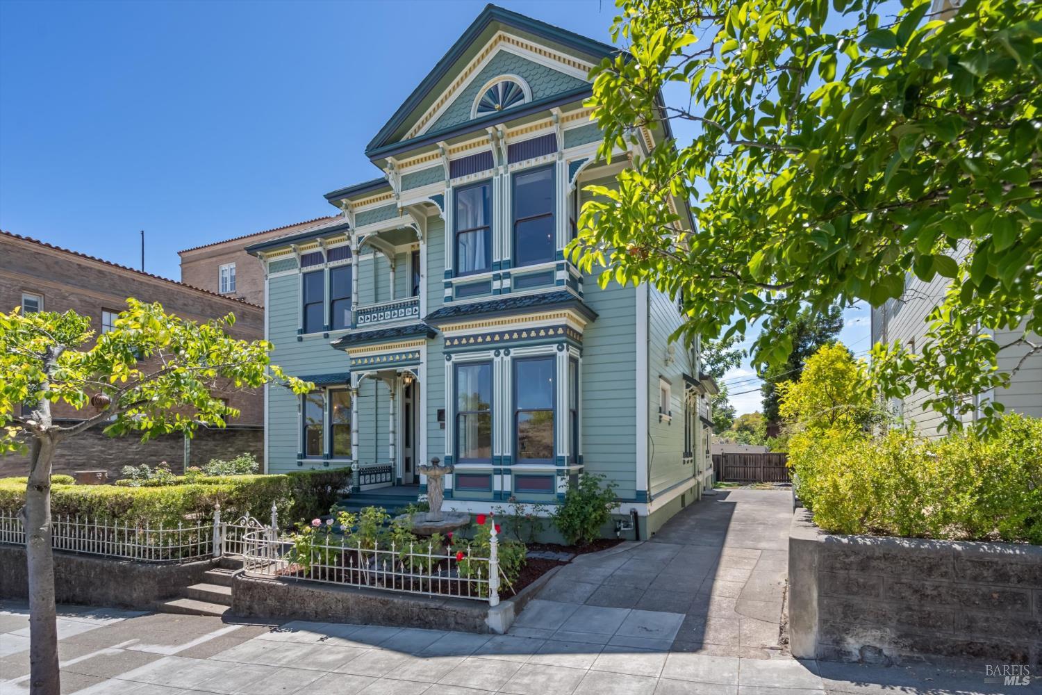 219 Kentucky Street