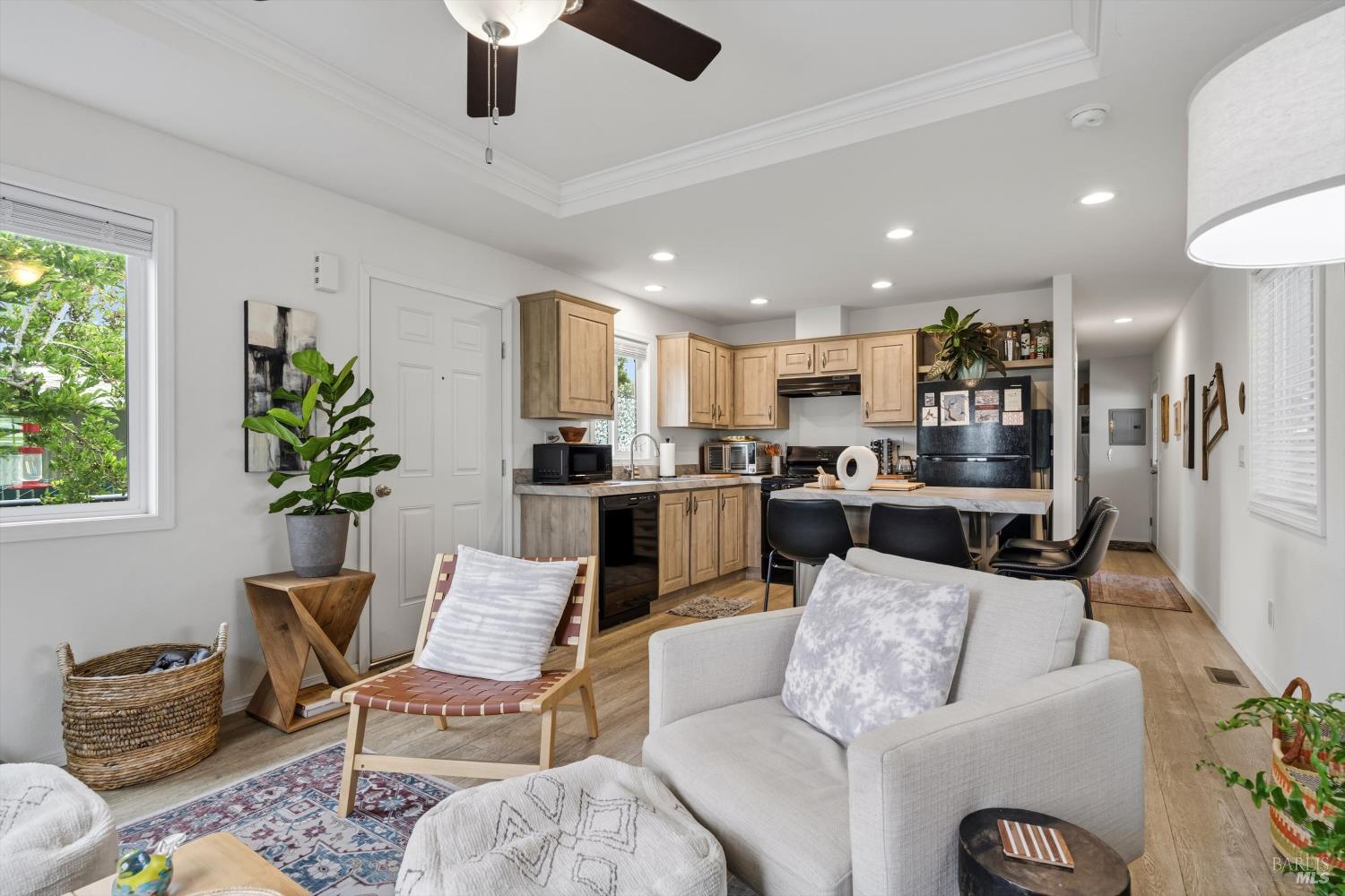 300 Stony Point Road Road Unit: #425