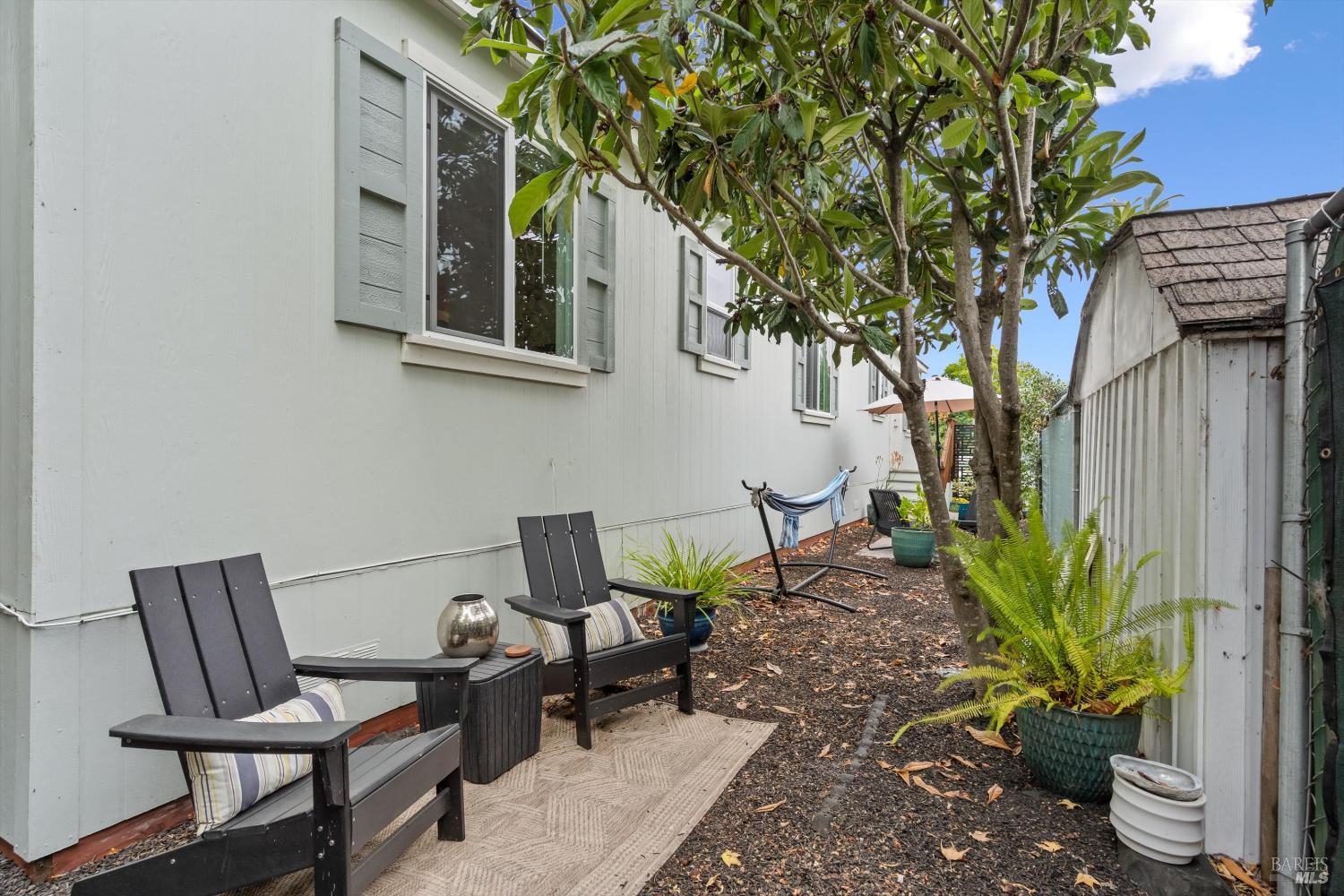 300 Stony Point Road Road Unit: #425