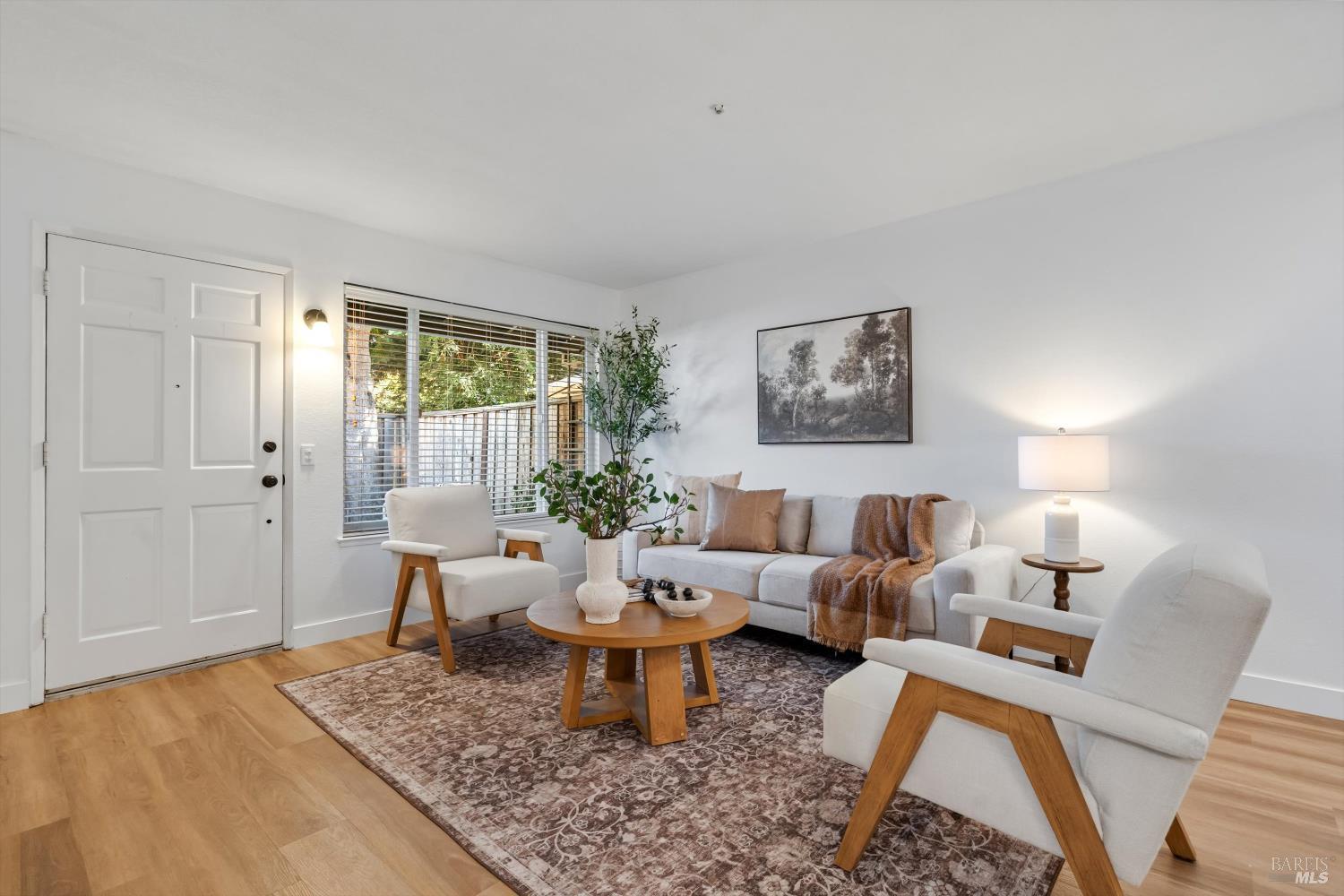 223 Lincoln Avenue