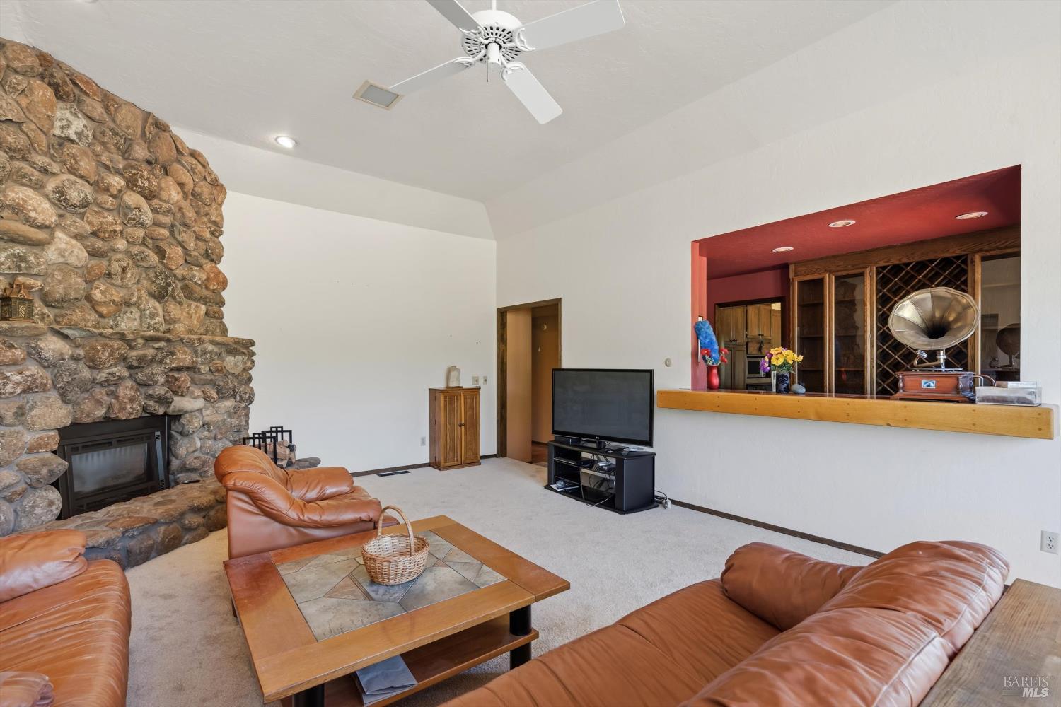 6279 Melita Road