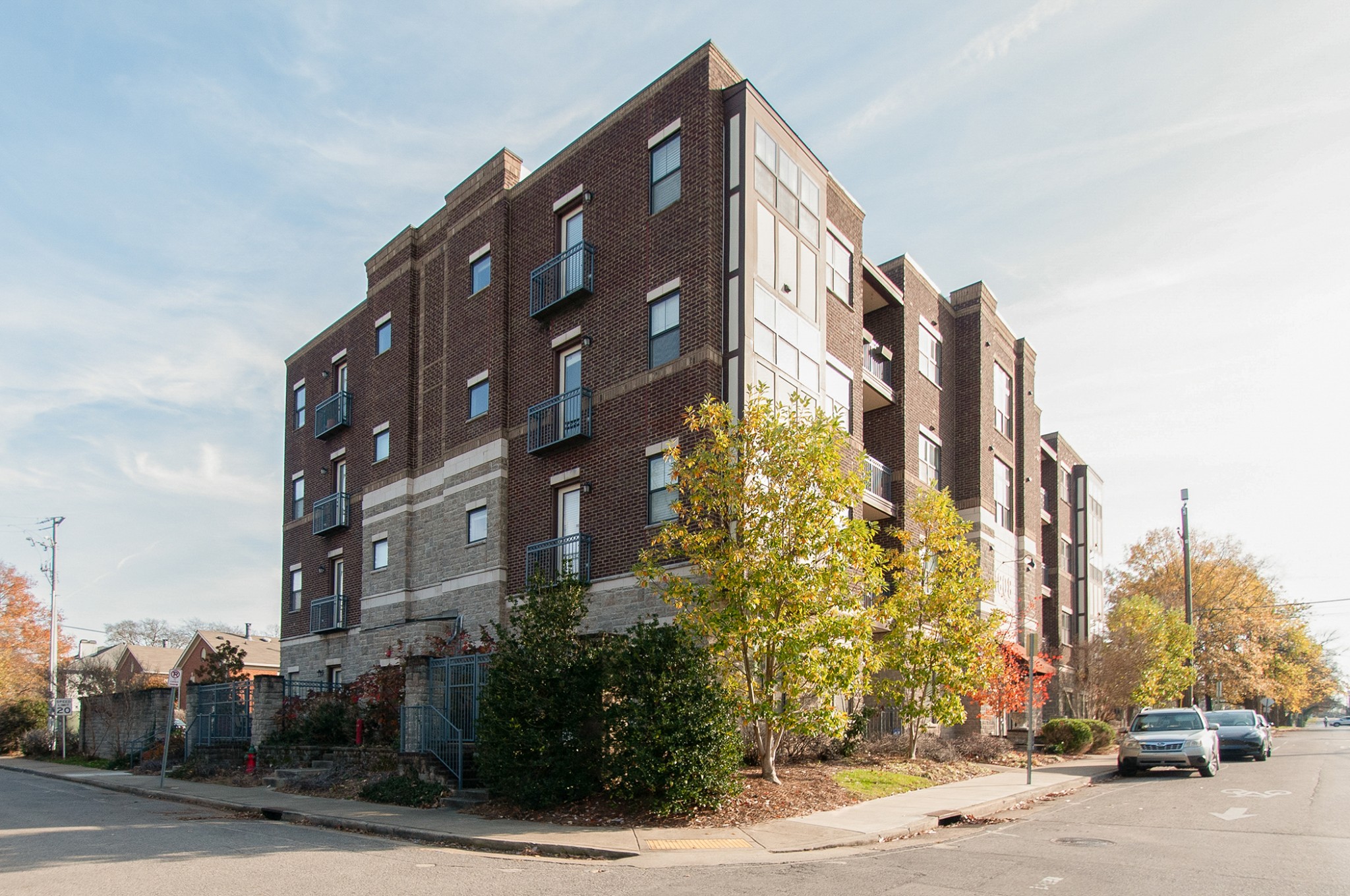 1808 24th Ave, S Unit: 101